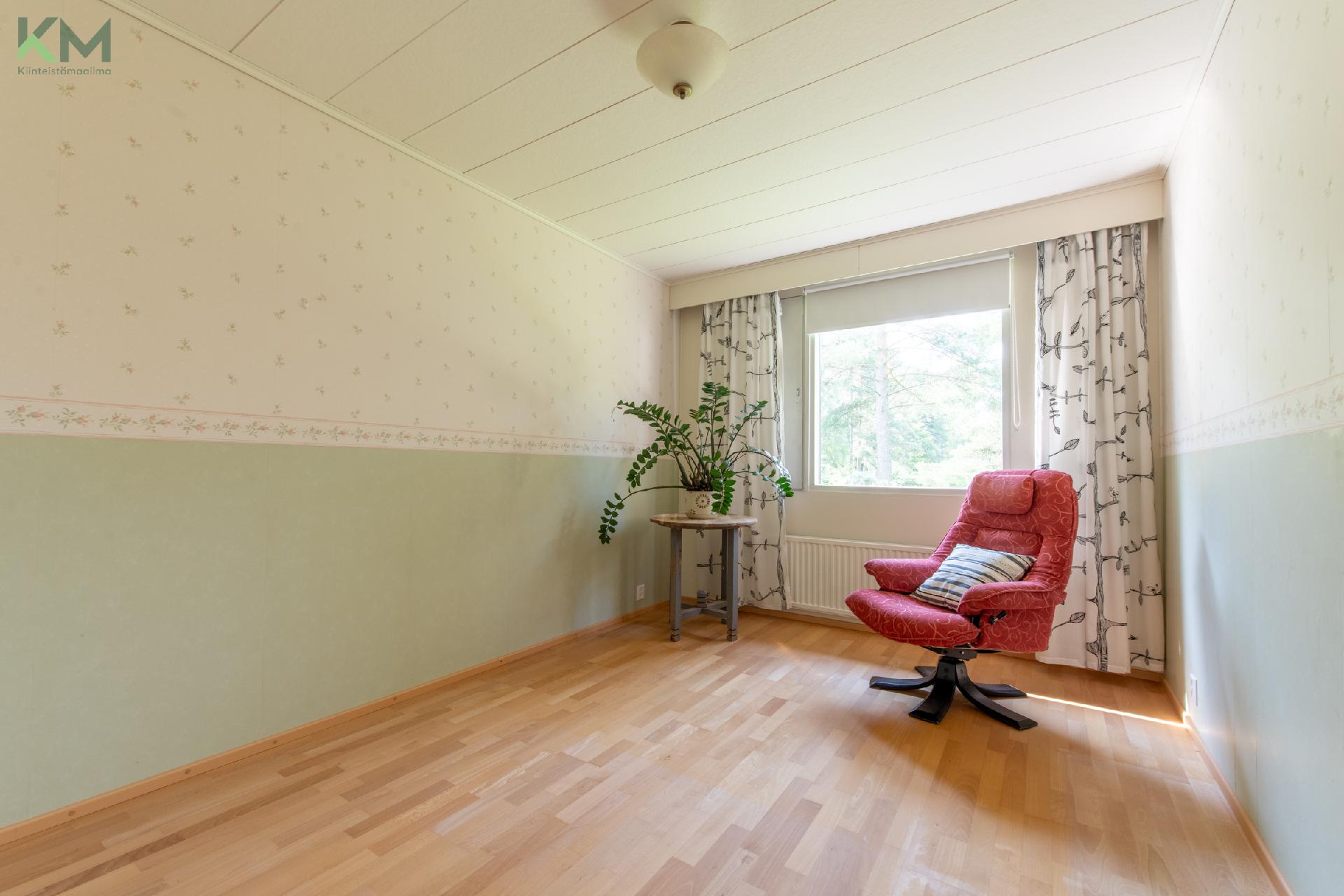 Huhdantie 6, Jyrä, Kurikka