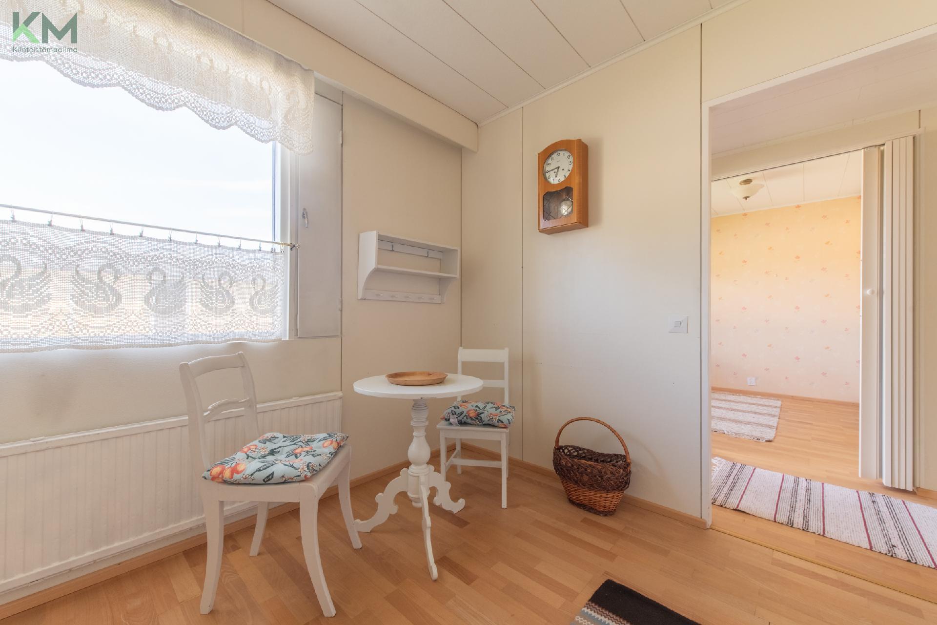 Huhdantie 6, Jyrä, Kurikka