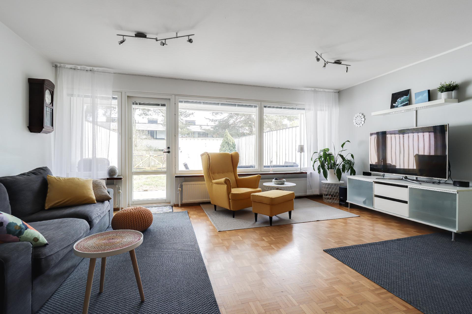 Porslahdentie 2, Vuosaari, Helsinki
