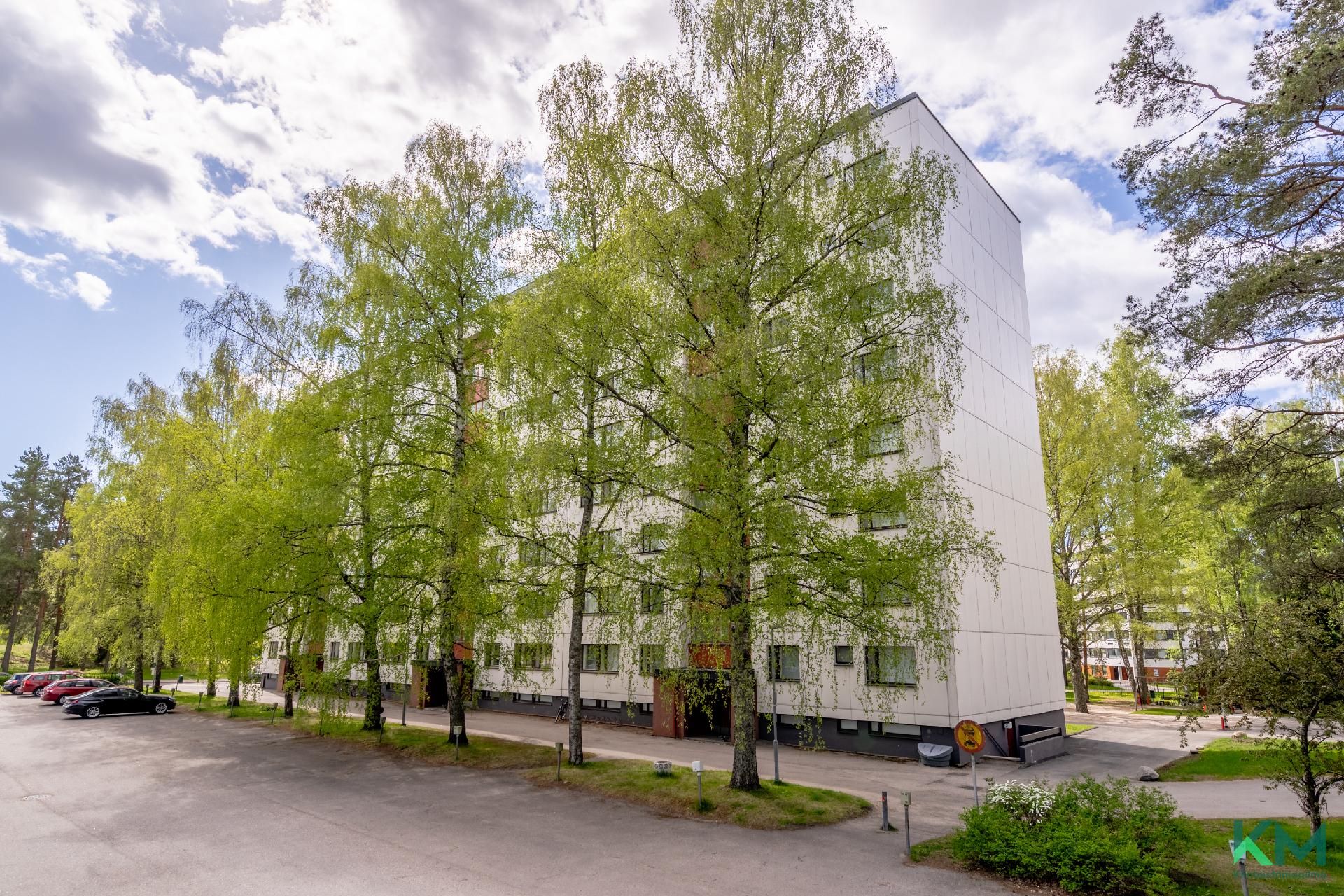 Kaarenjalka 3, Kontula, Helsinki