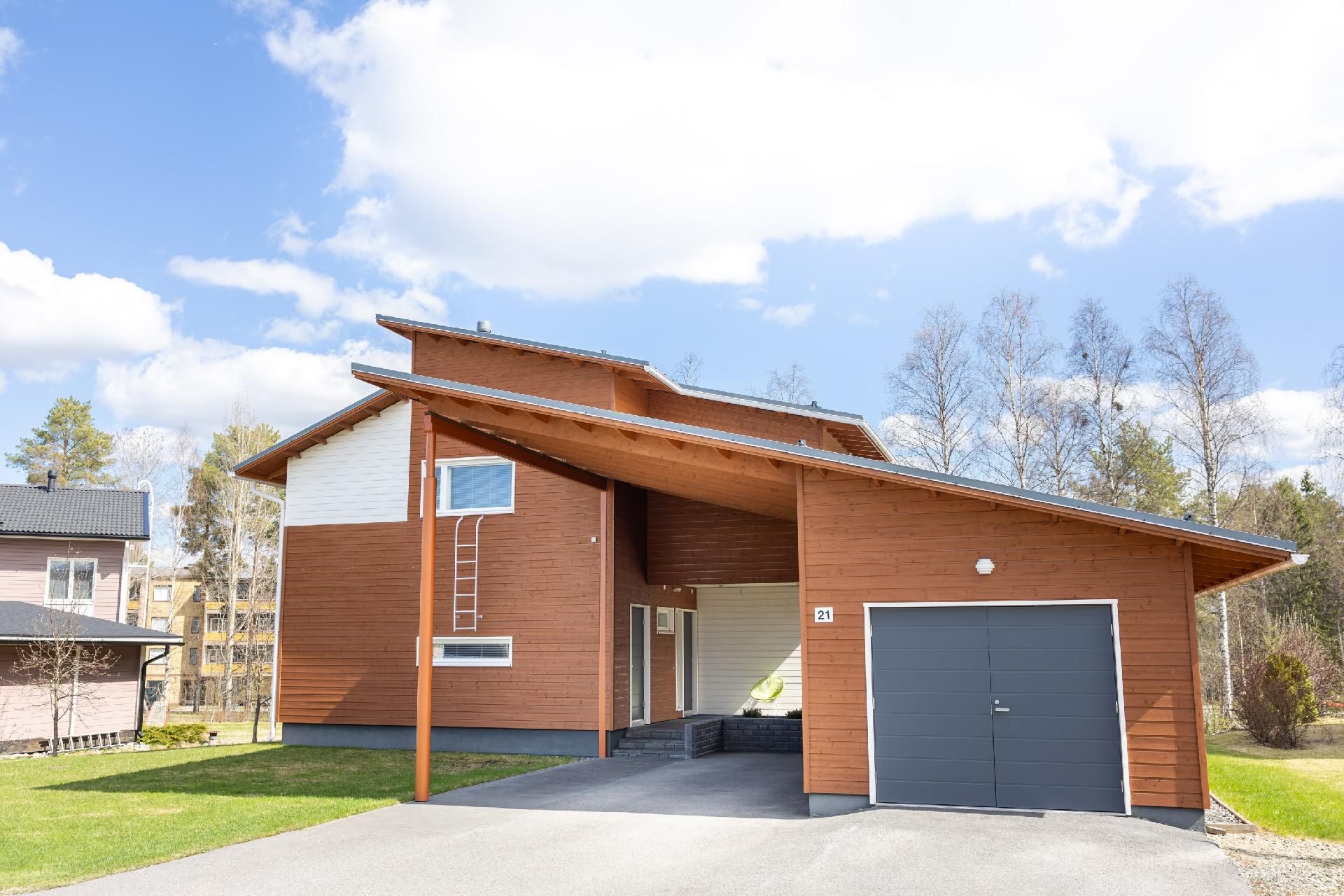 Hunajakuja 21, Lehtikangas, Kajaani