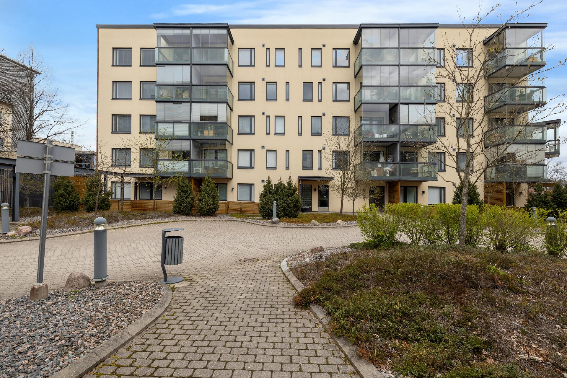 Keskikatu 1, Keskusta, Kerava