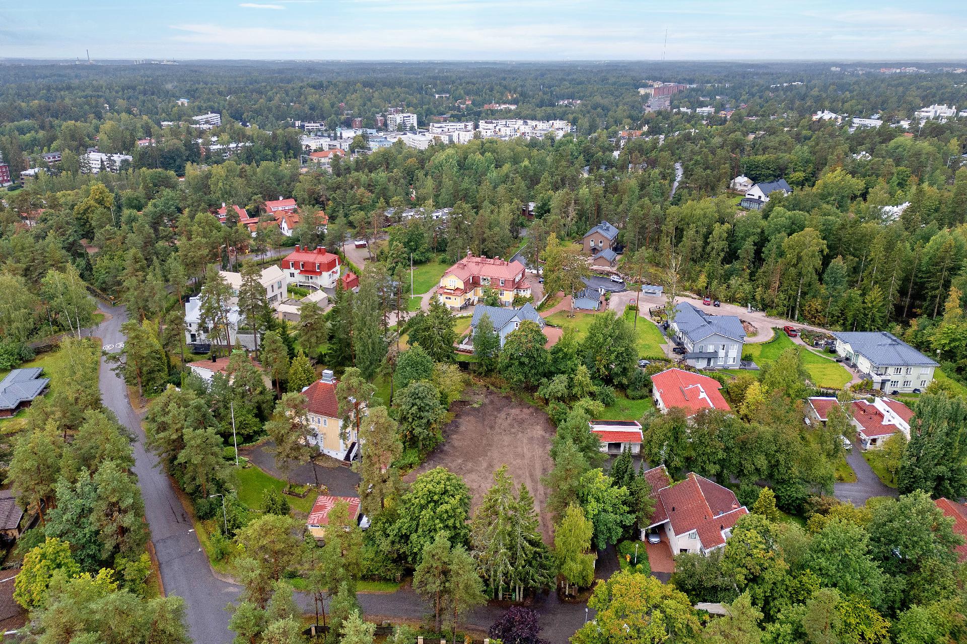 Tohtorinkuja 4, Kauniainen