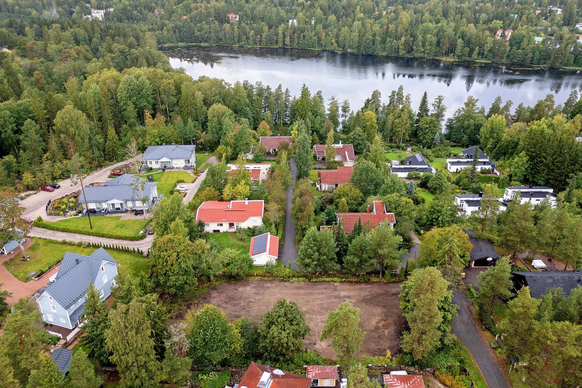 Tohtorinkuja 4, Kauniainen