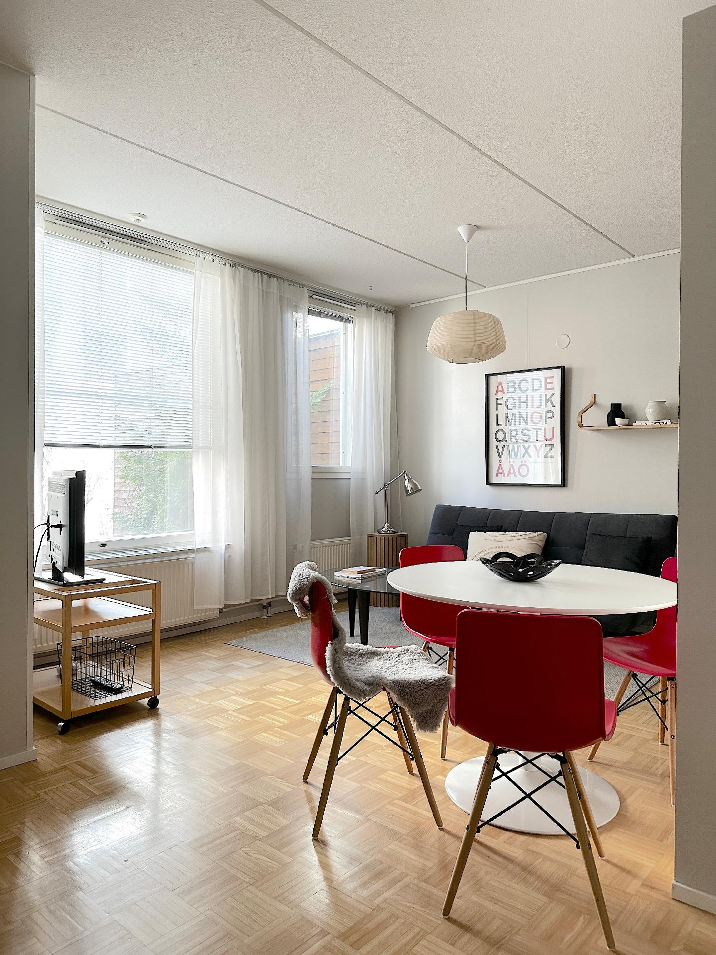 Meritullinraitti 1, Kauppatori, Oulu