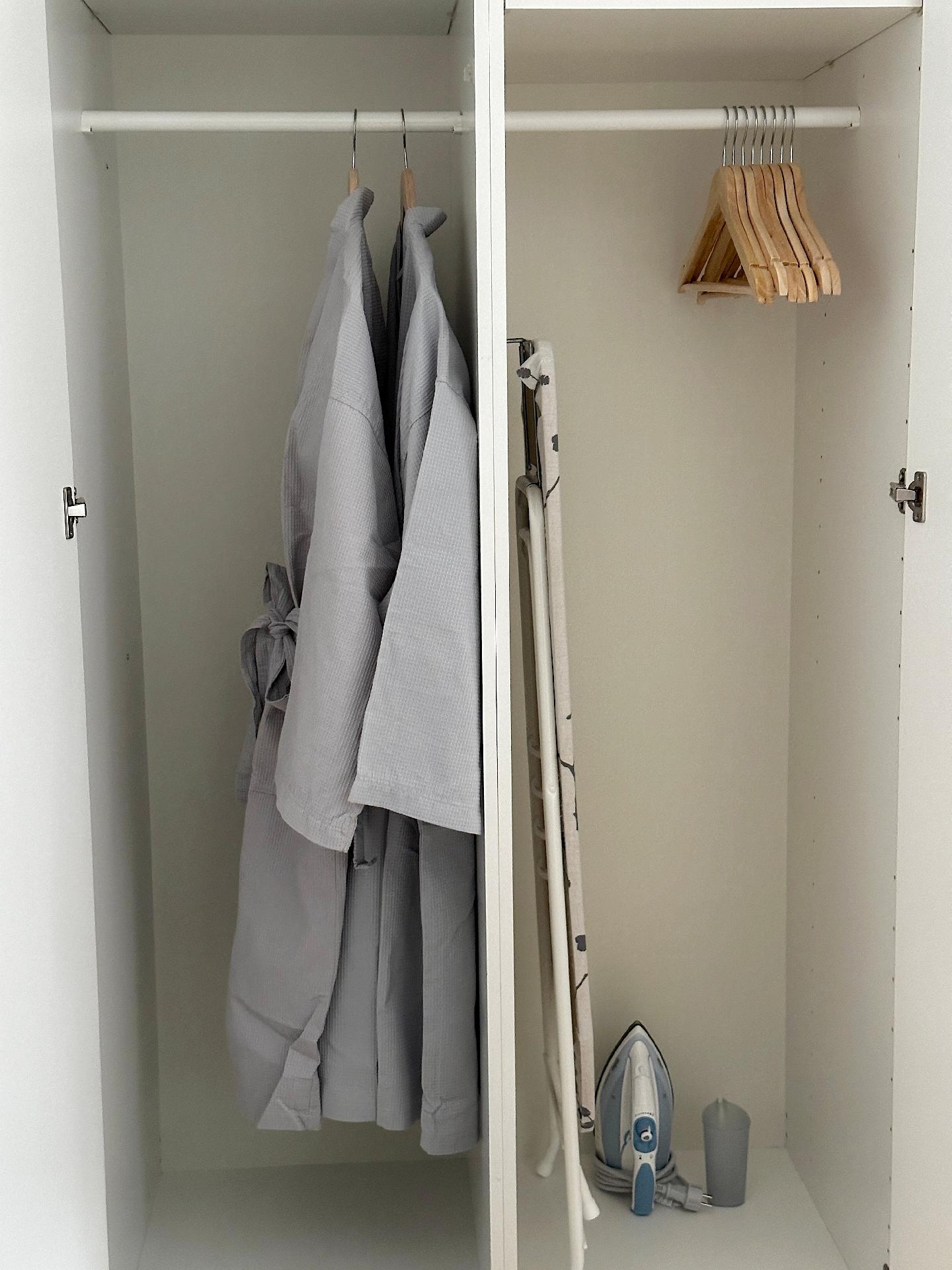 Meritullinraitti 1, Kauppatori, Oulu