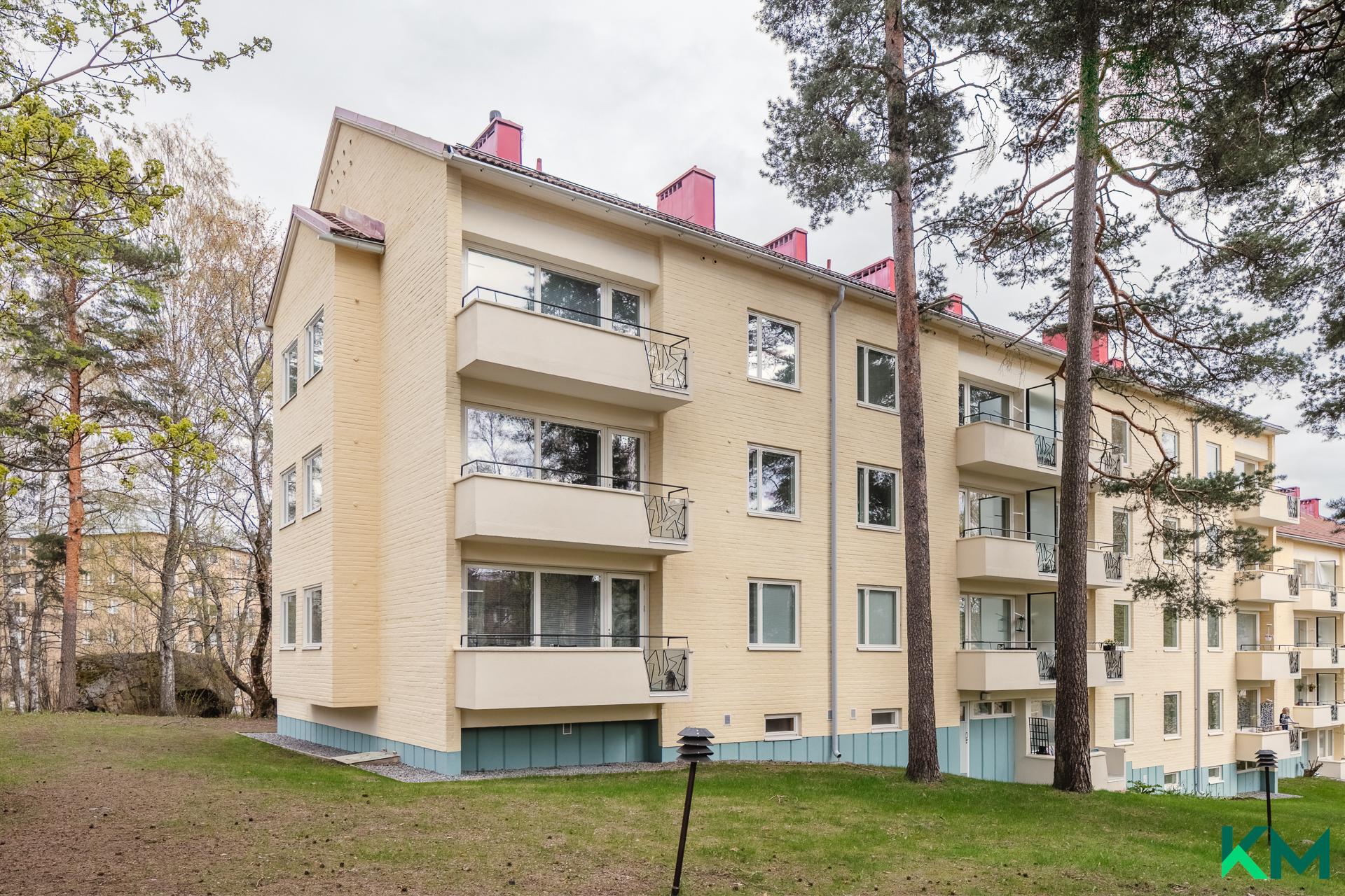 Upea julkisivu