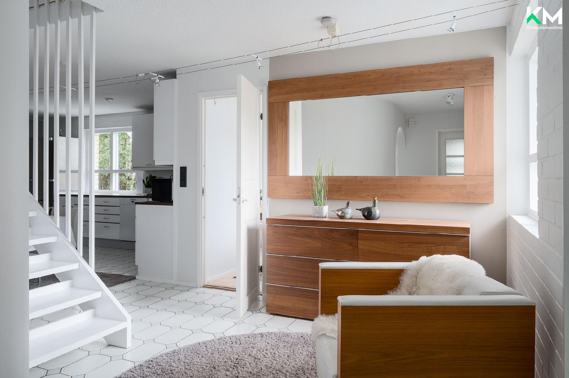 Avara sisääntuloaula