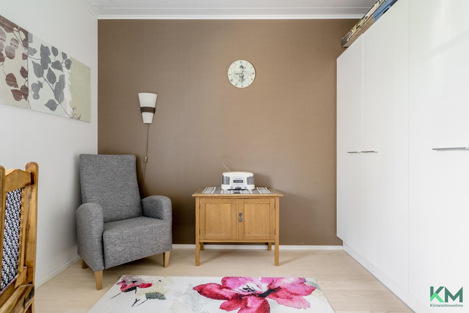 Kiiltomadontie 16, Jokivarsi, Vantaa