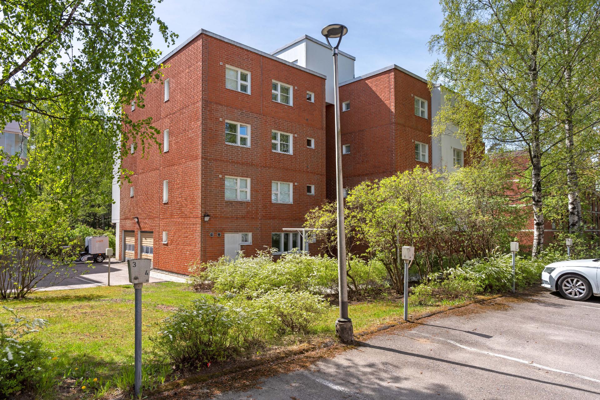 Vallikuja 8, Leppävaara, Espoo