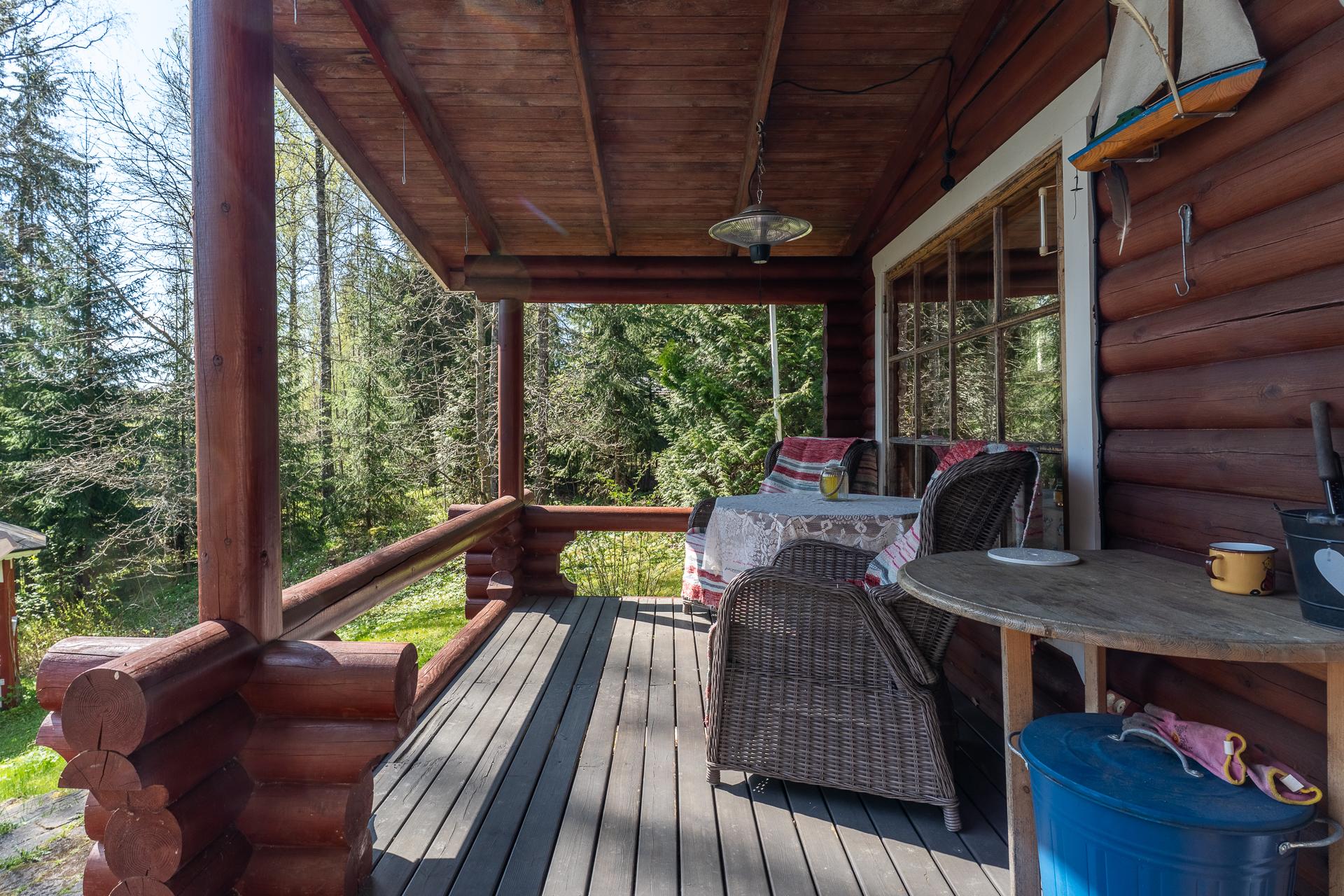 Jokirinne 13, Hallila, Myrskylä