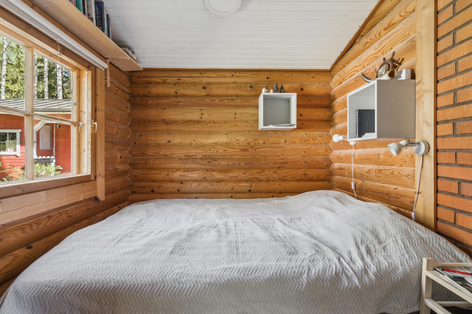 Jokirinne 13, Hallila, Myrskylä