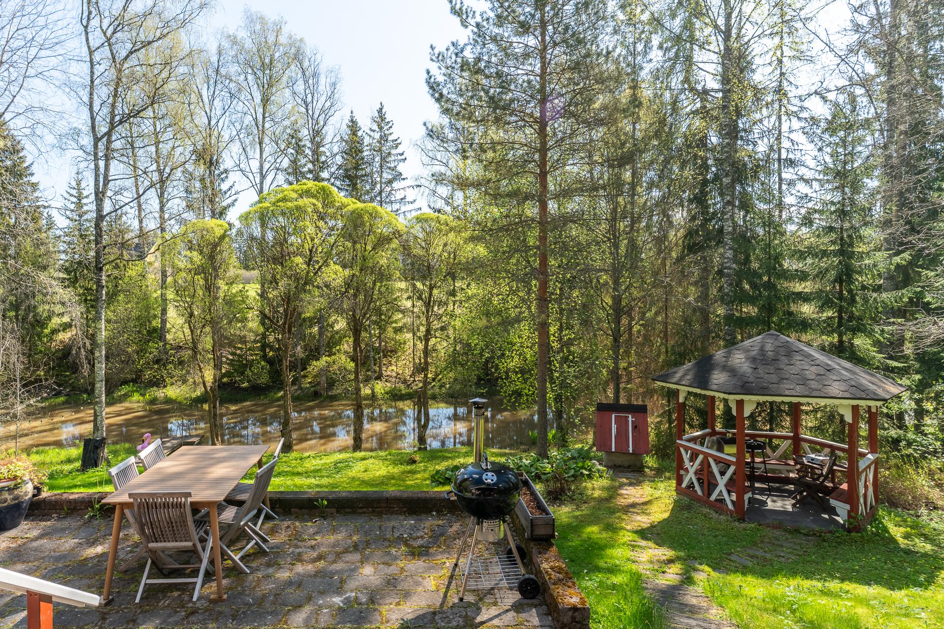 Jokirinne 13, Hallila, Myrskylä