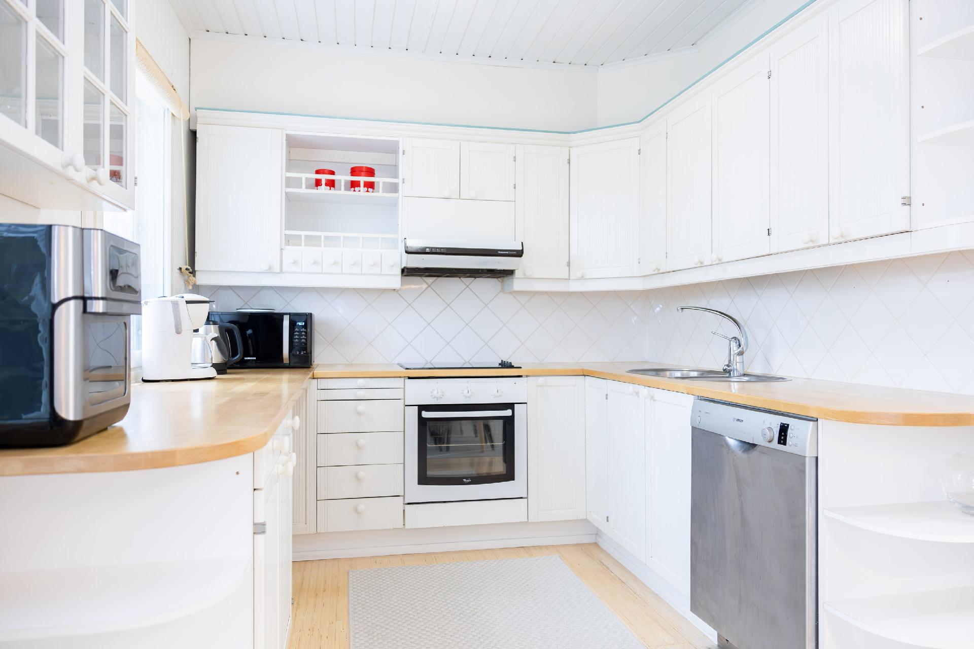 Karhunpolku 11, Palokangas, Kajaani