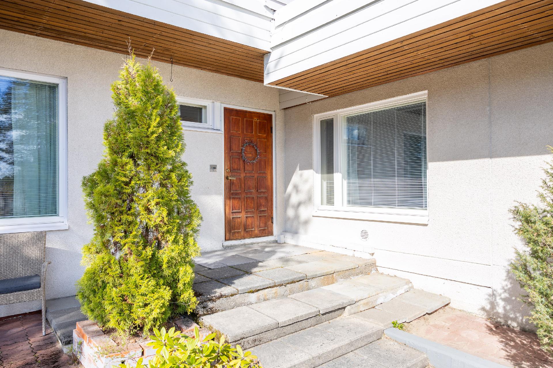 Karhunpolku 11, Palokangas, Kajaani