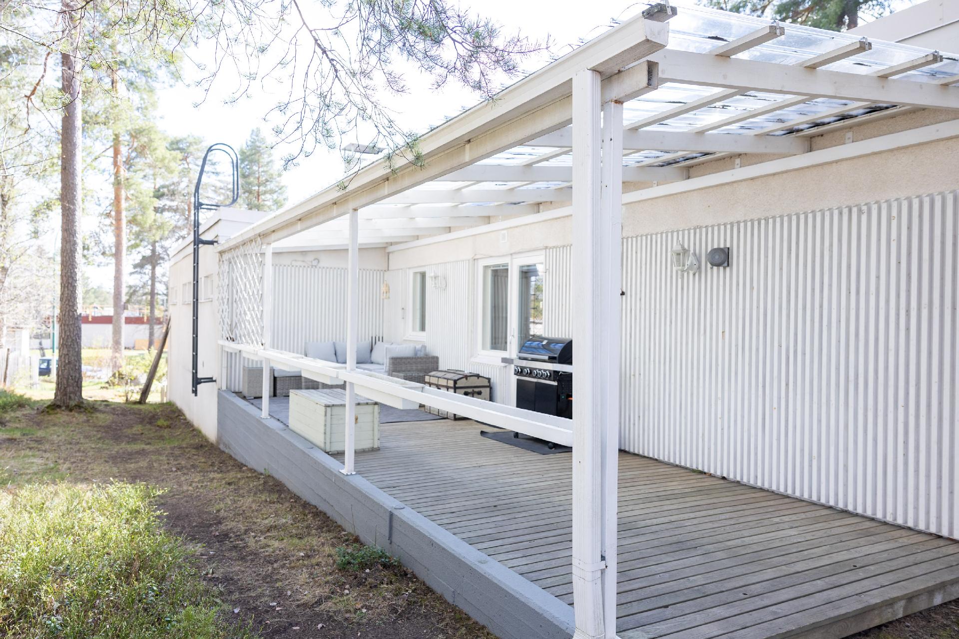 Karhunpolku 11, Palokangas, Kajaani