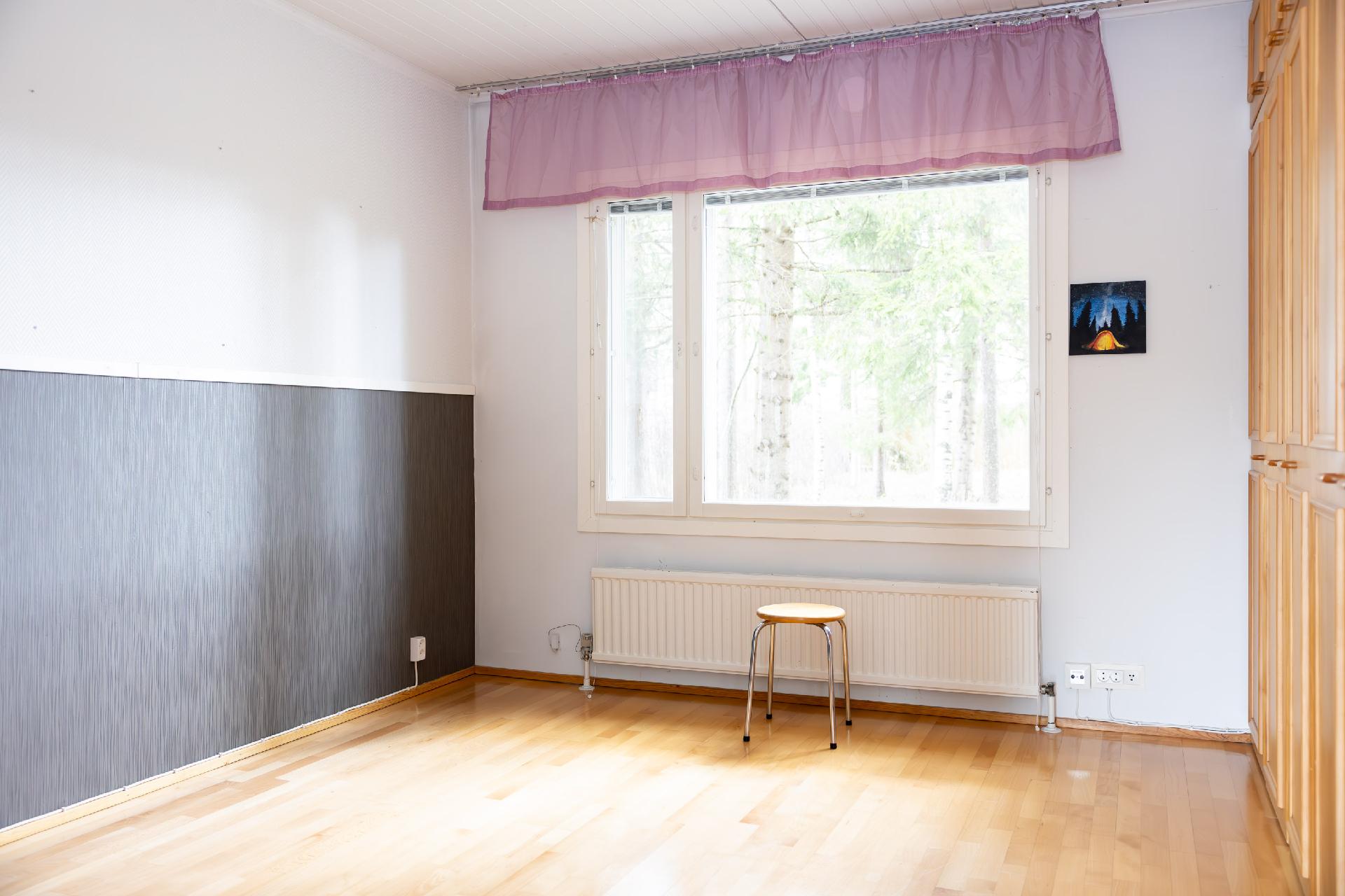 Karhunpolku 11, Palokangas, Kajaani