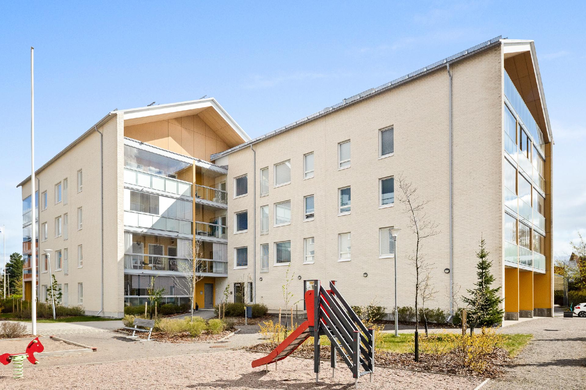 Mesikukantie 10, Koivuhaka, Vantaa