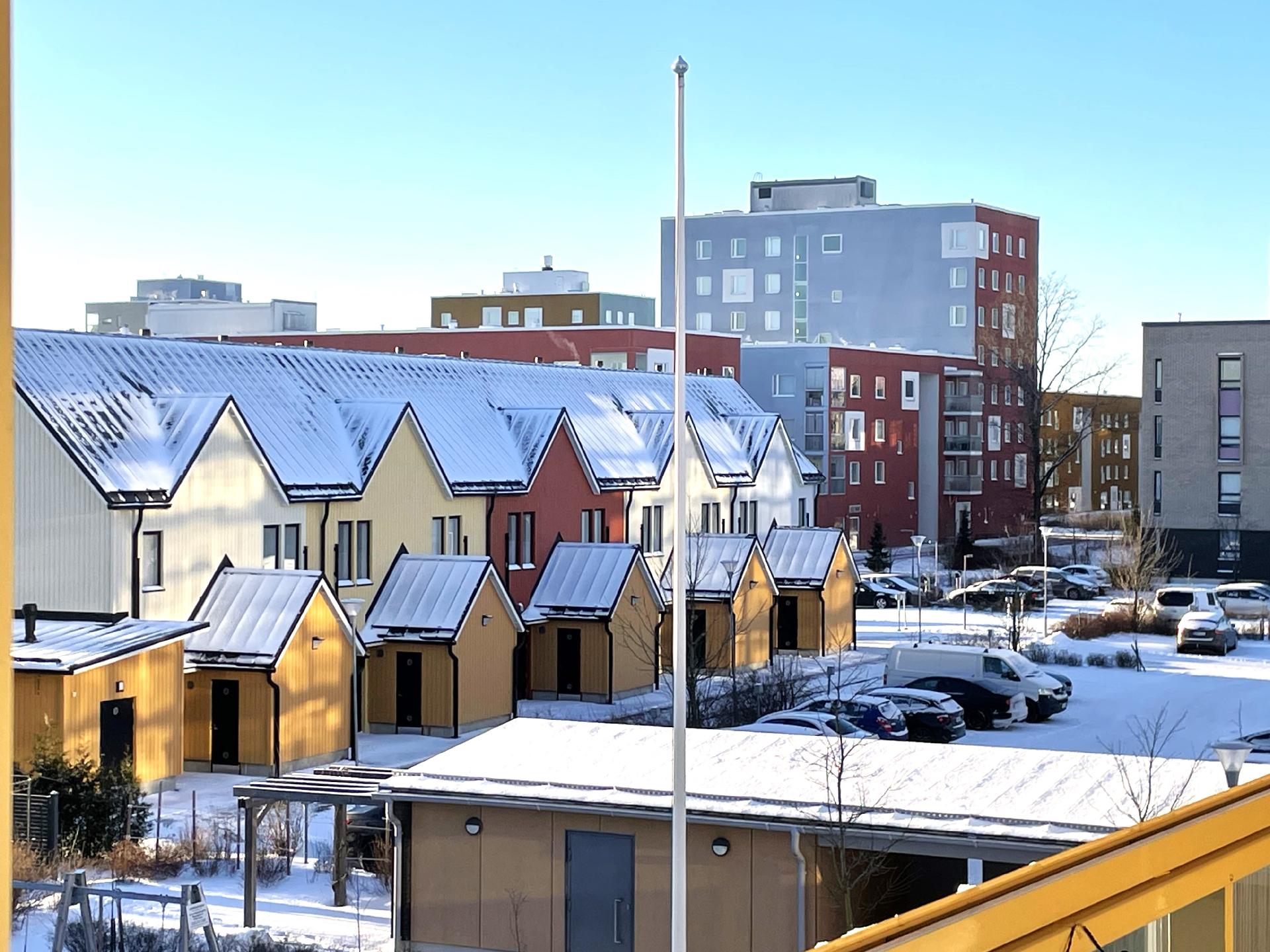 Näkymää asunnon parvekkeelta