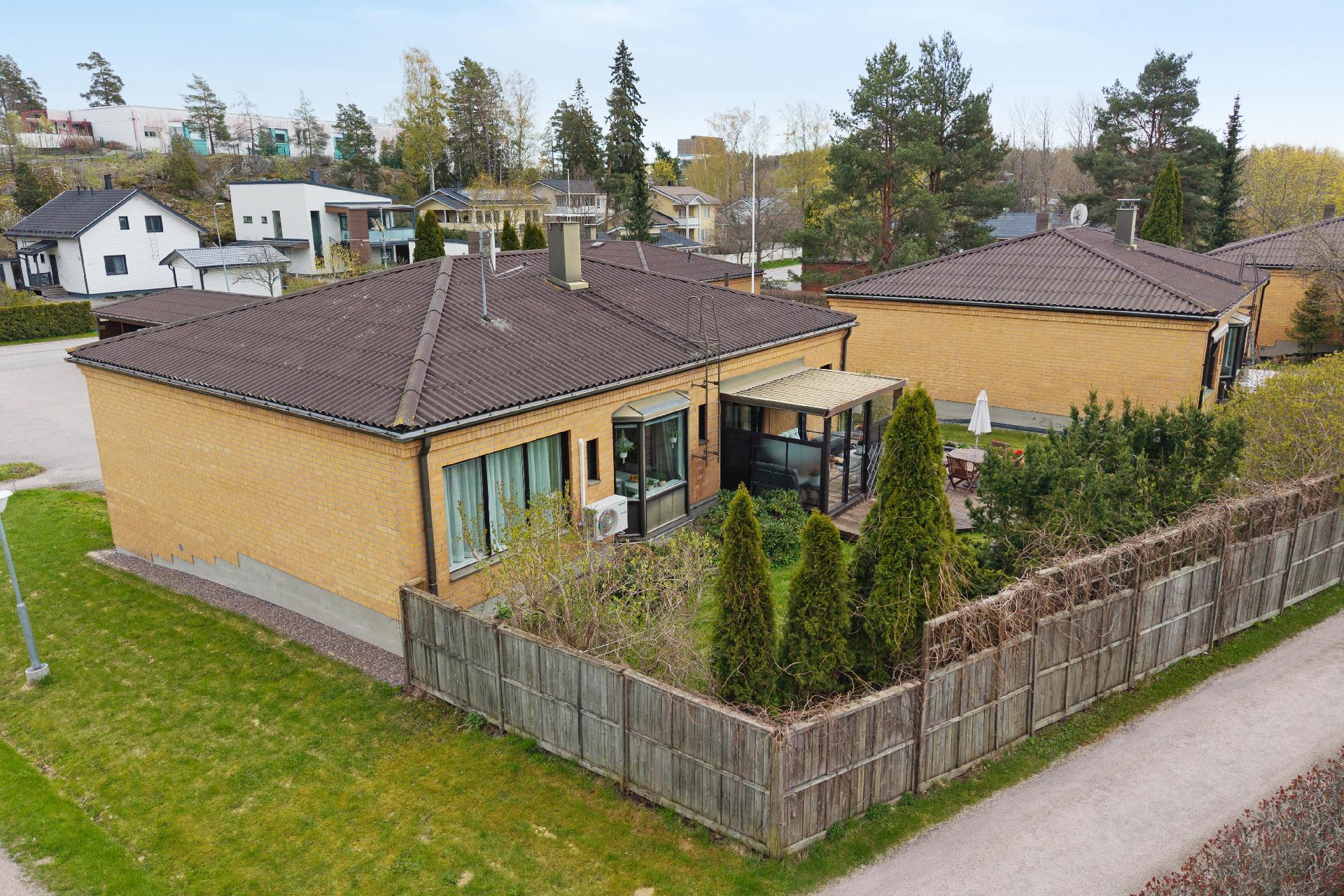 Martintie 12, Nöykkiö, Espoo