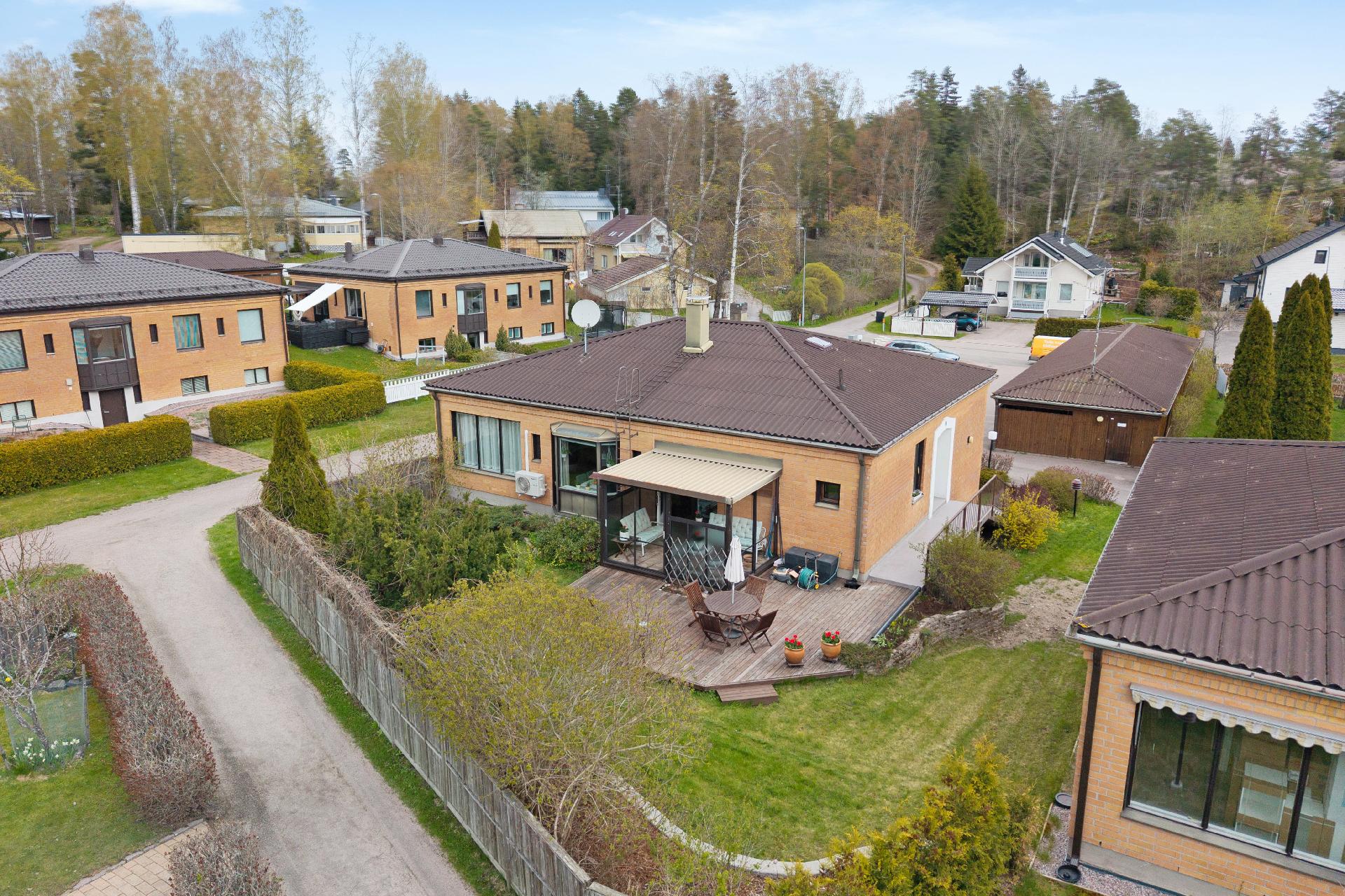 Martintie 12, Nöykkiö, Espoo