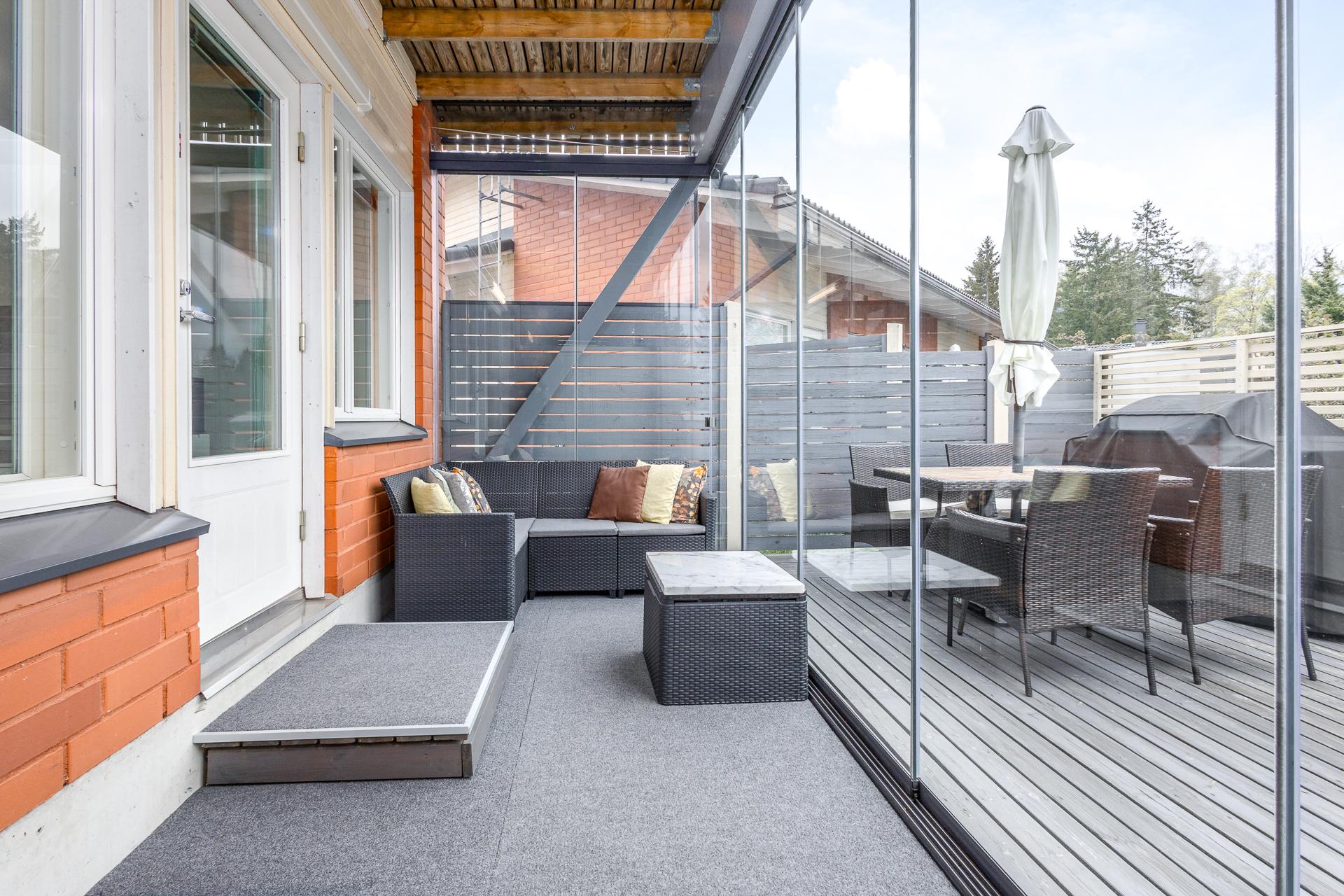 lasitettu terassiosa