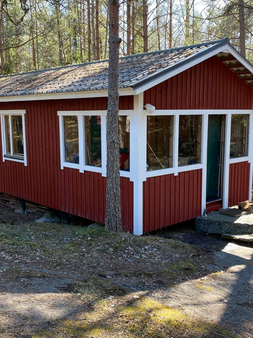 Velkuanmaantie 223, Velkua, Naantali