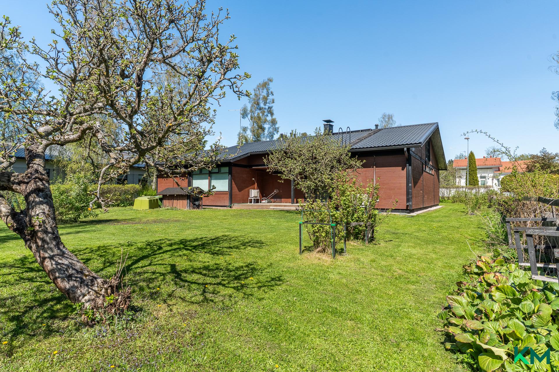 Friisinniityntie 30, Friisilä, Espoo