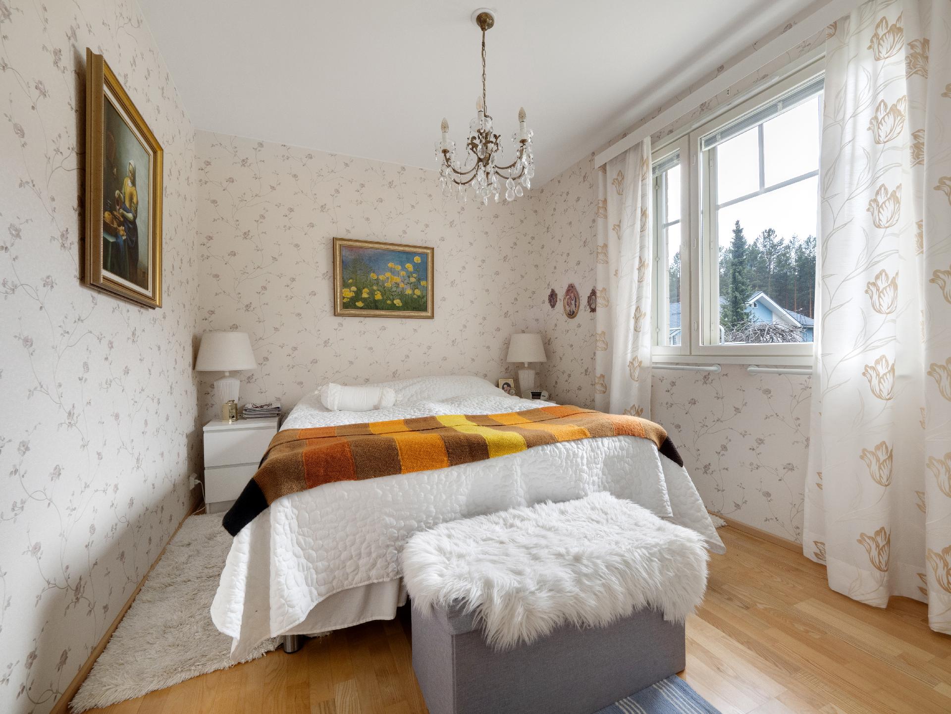 Kaukoputkentie 12, Utra, Joensuu