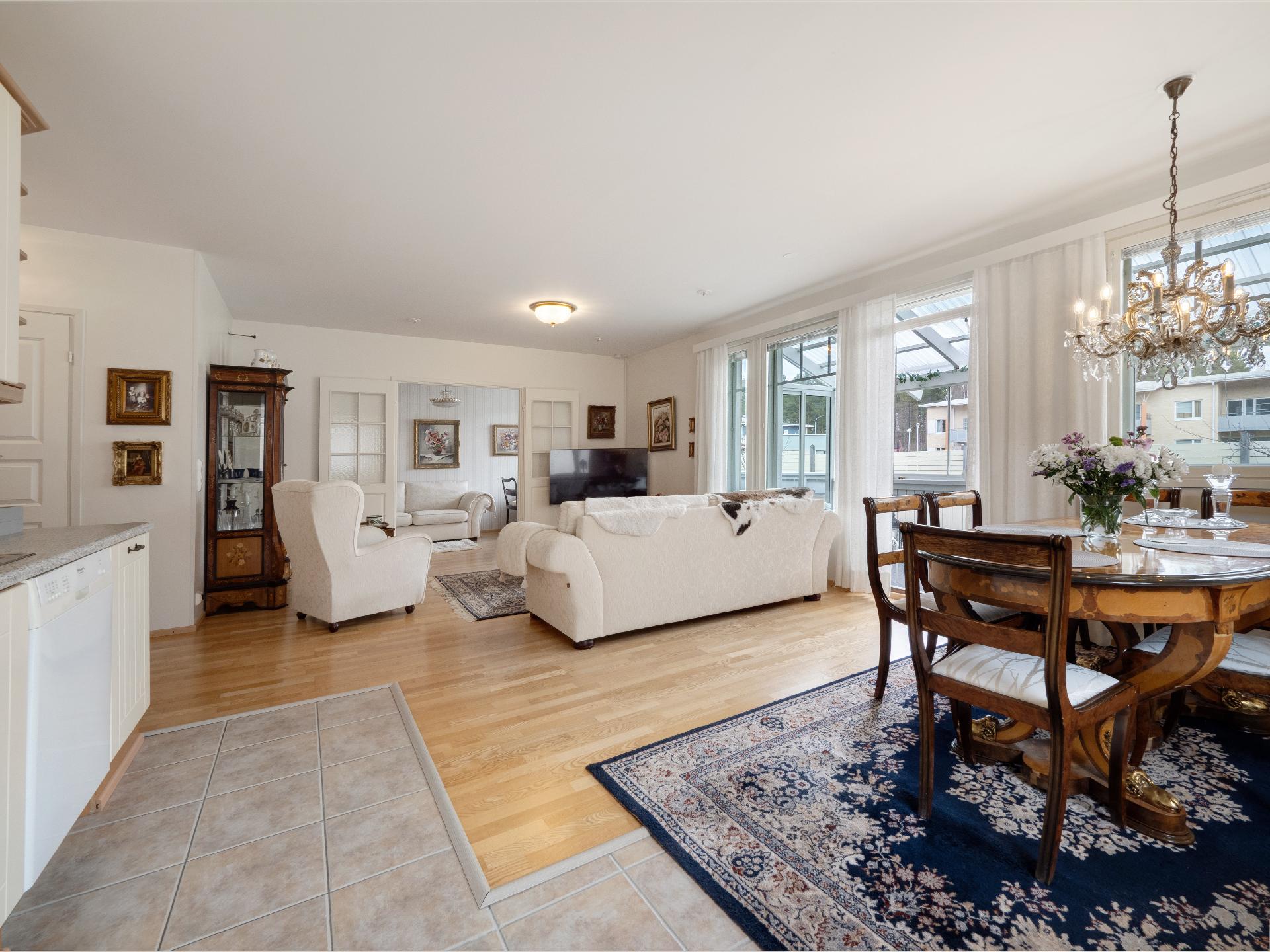 Kaukoputkentie 12, Utra, Joensuu