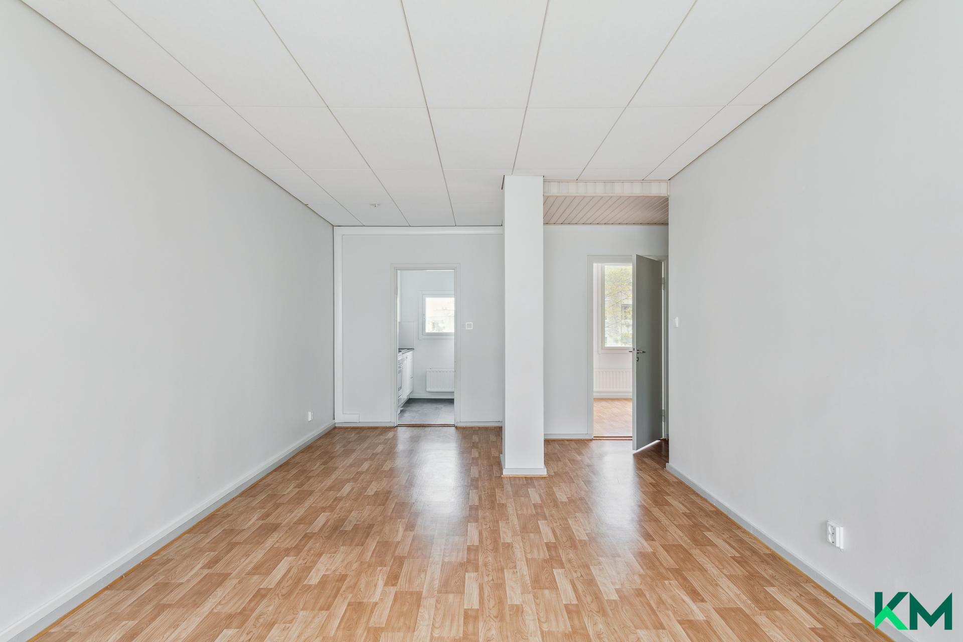 Olohuone ja ruokailutila