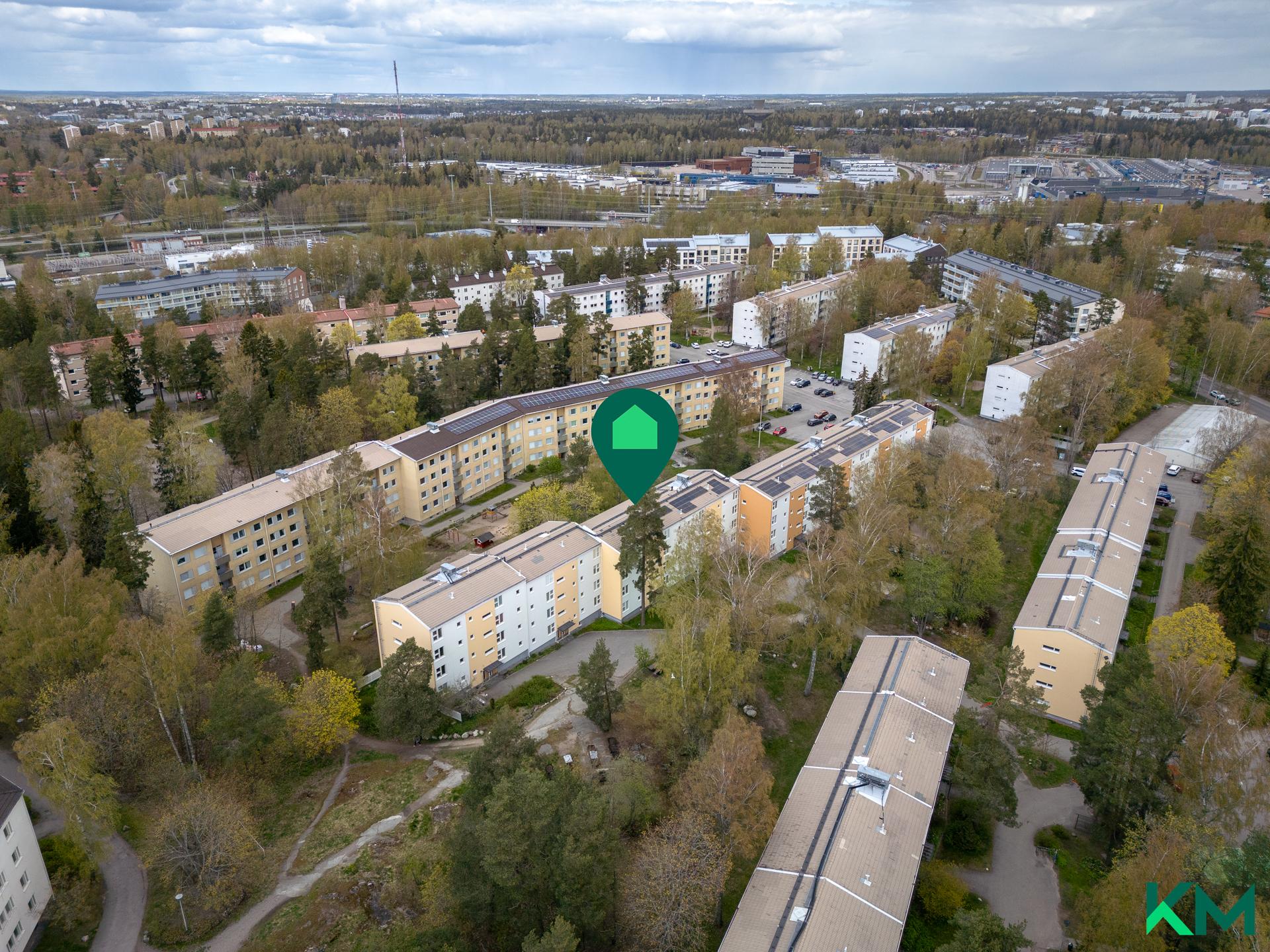 Lumikintie 4, Roihuvuori, Helsinki
