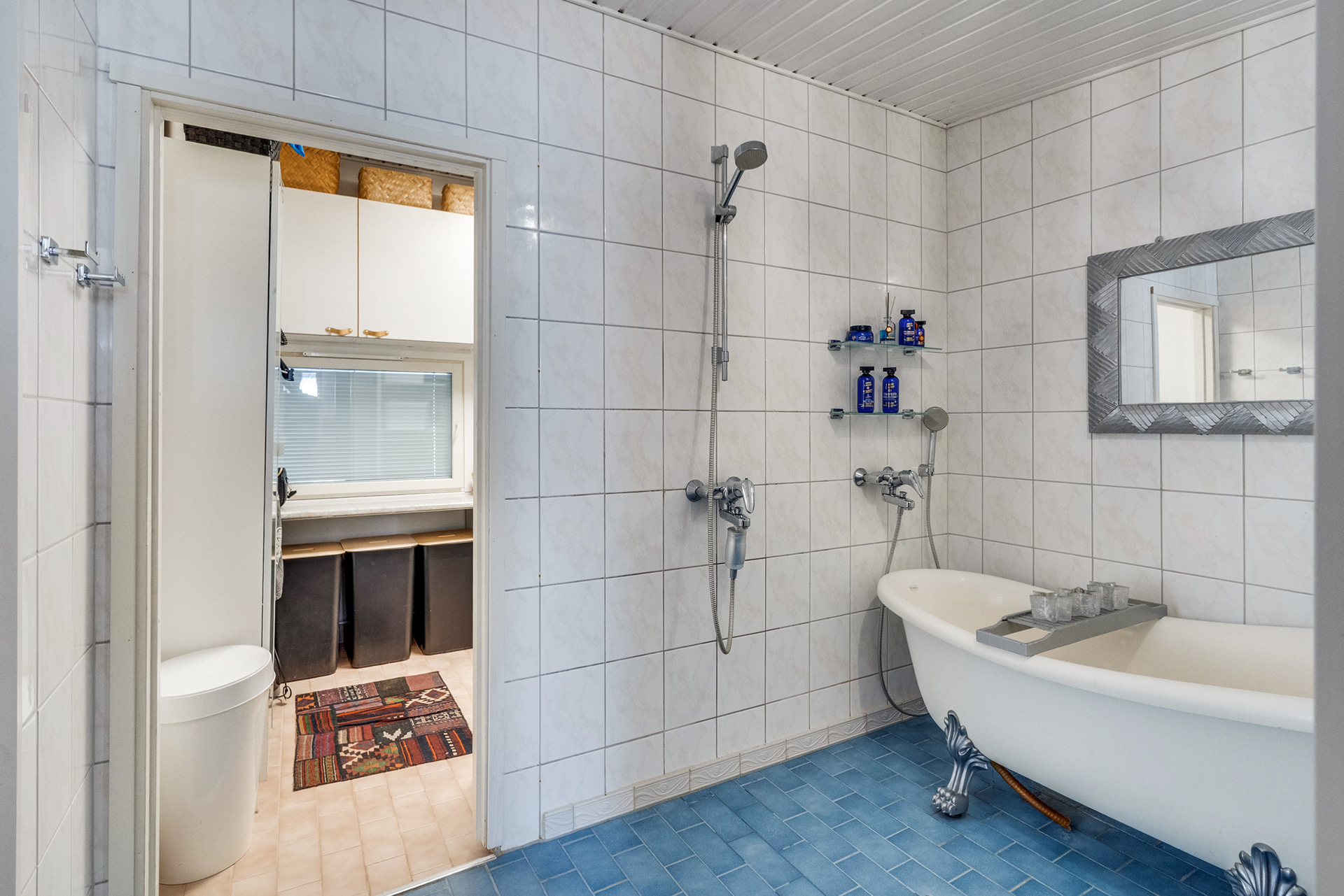 Käynti kodinhoitohuoneeseen