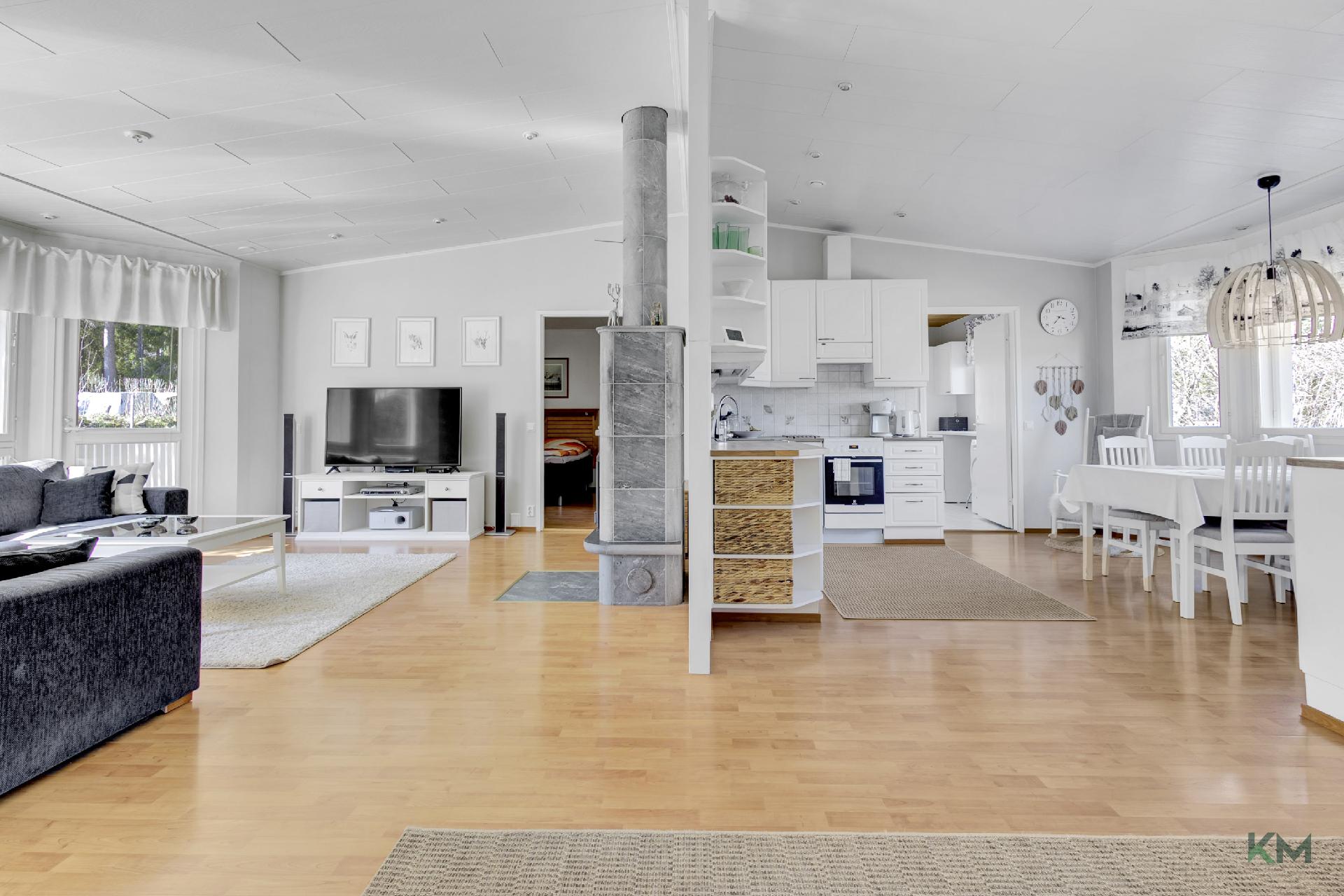 Tuulenkaato 15, Lapinrinne, Rovaniemi