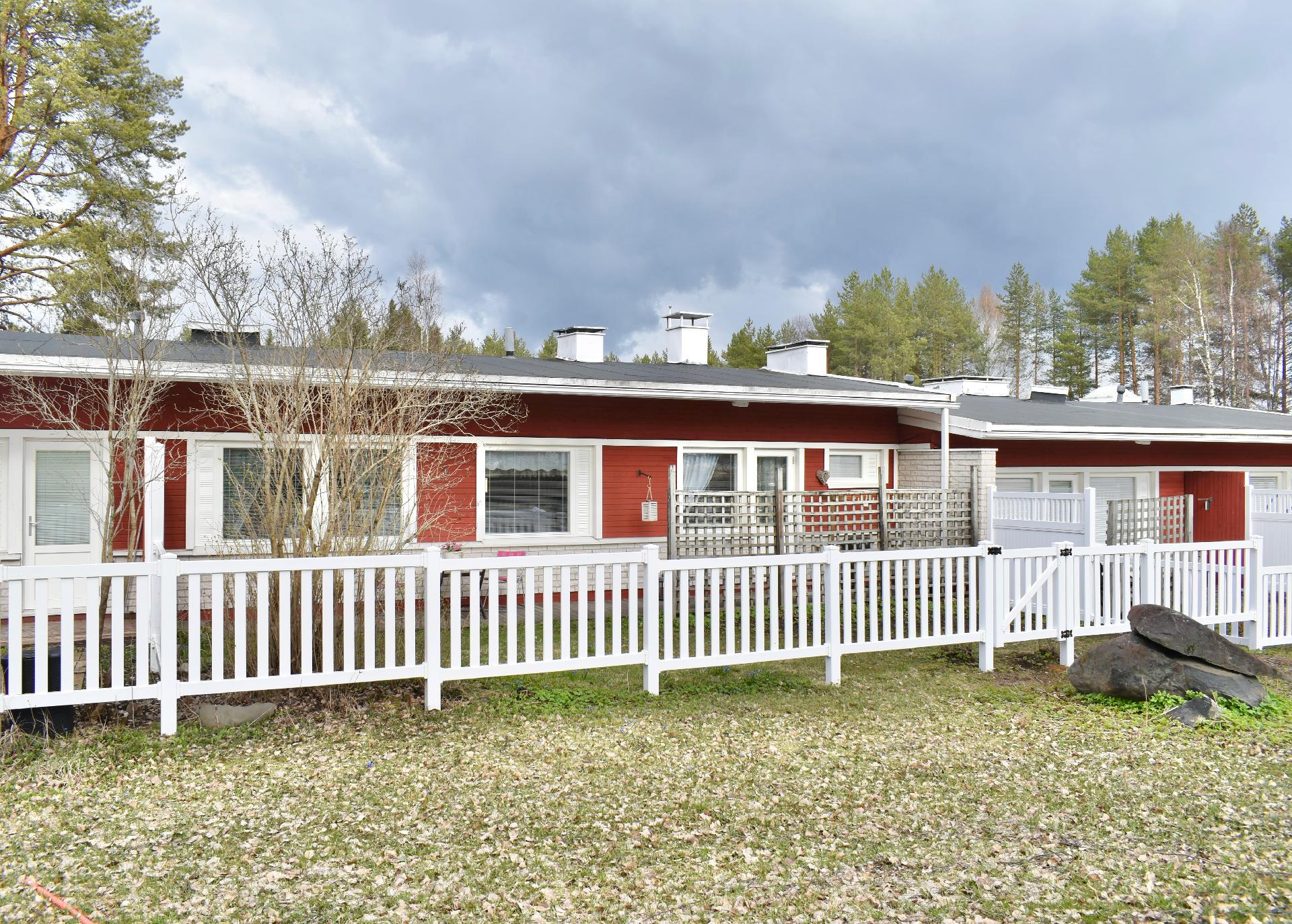 Vadelmatie 10, Laajankangas, Kajaani