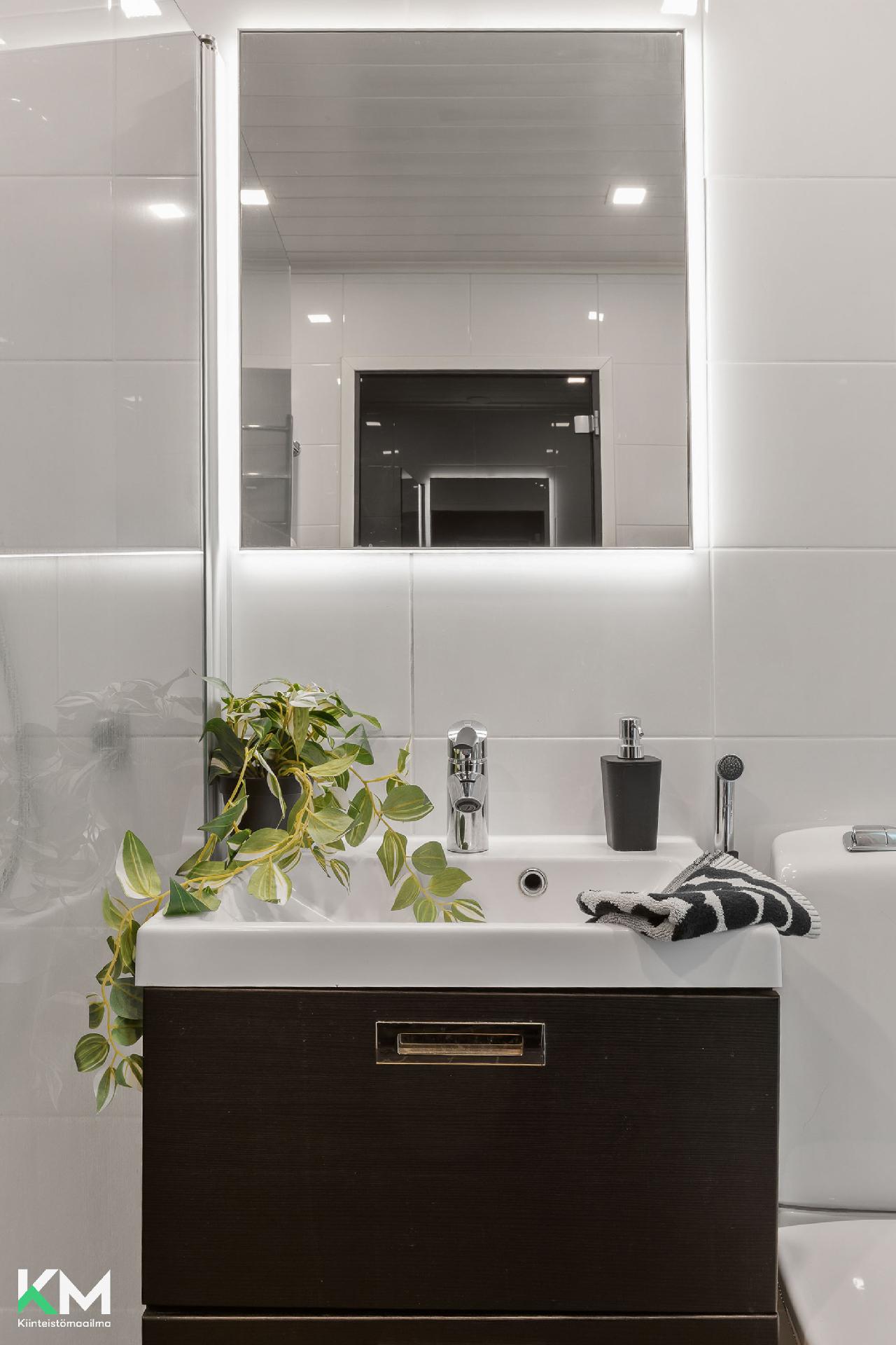 Uotilankatu 24, Riihelä, Lahti