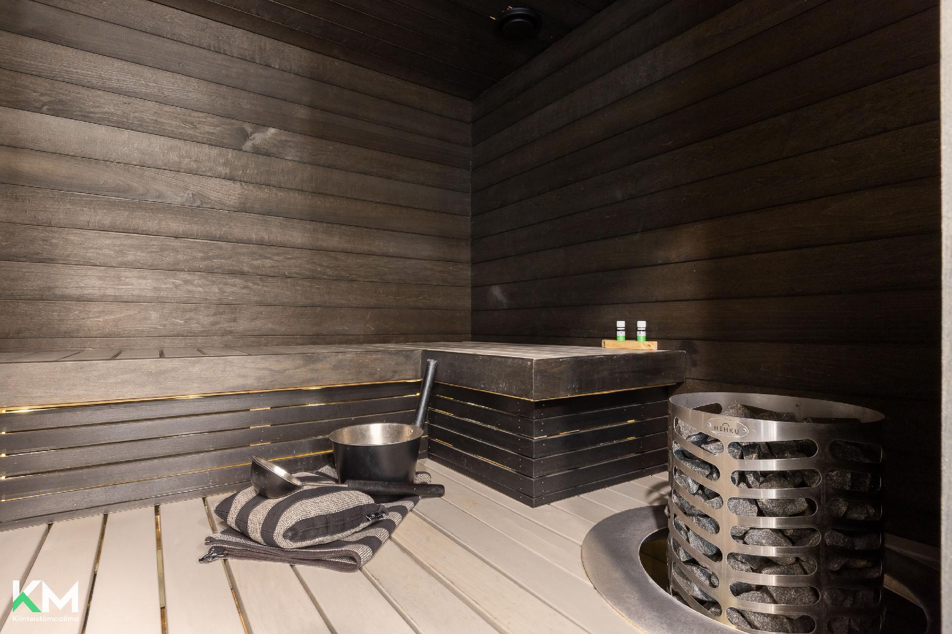 Uotilankatu 24, Riihelä, Lahti