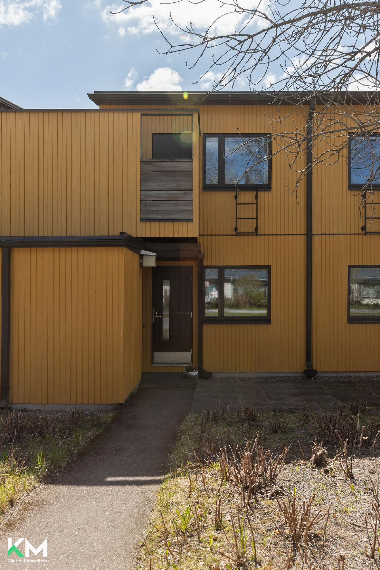 Uotilankatu 24, Riihelä, Lahti