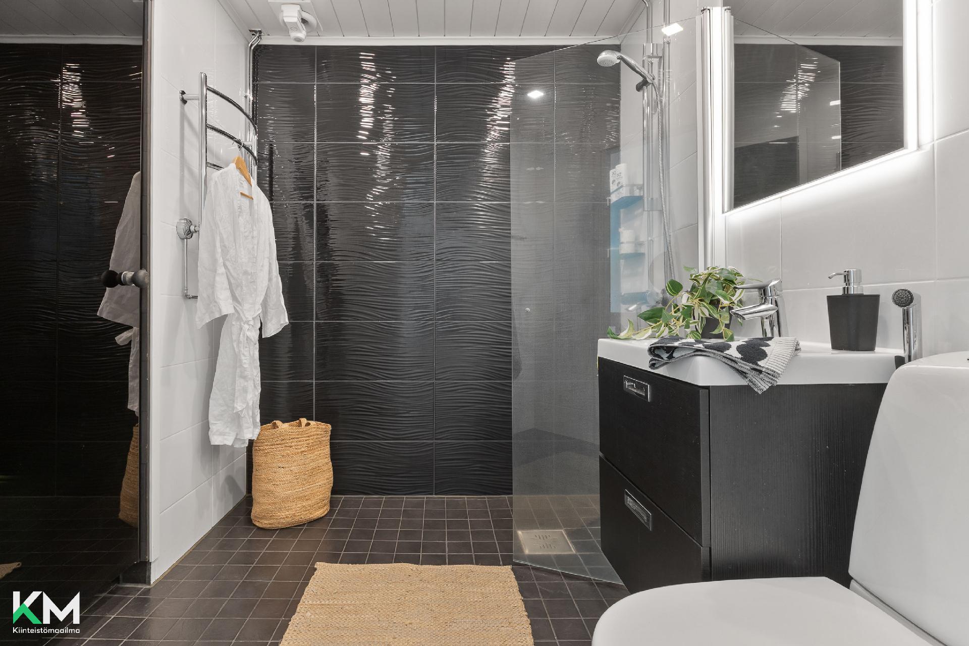 Uotilankatu 24, Riihelä, Lahti