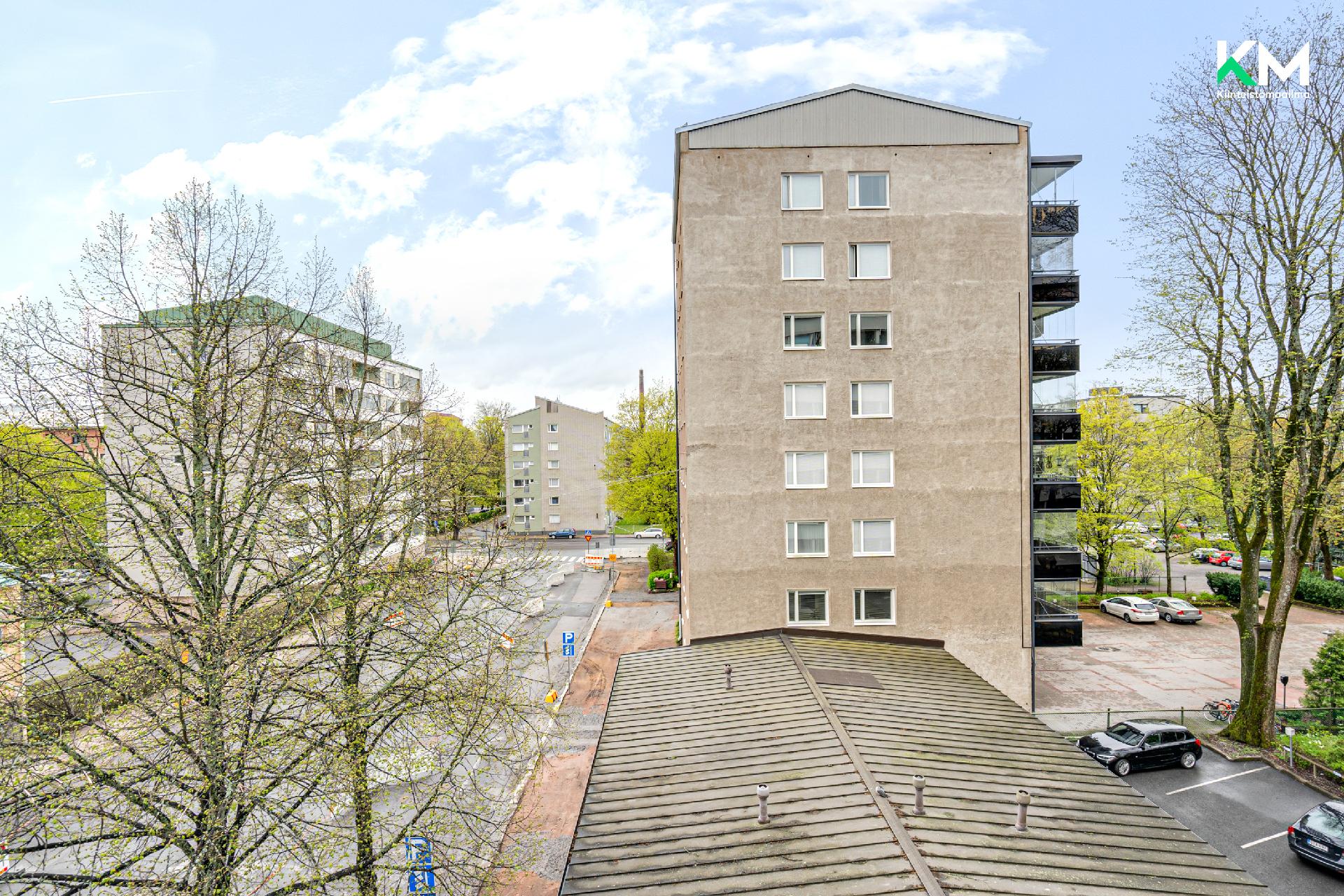 Maisema parvekkeelta