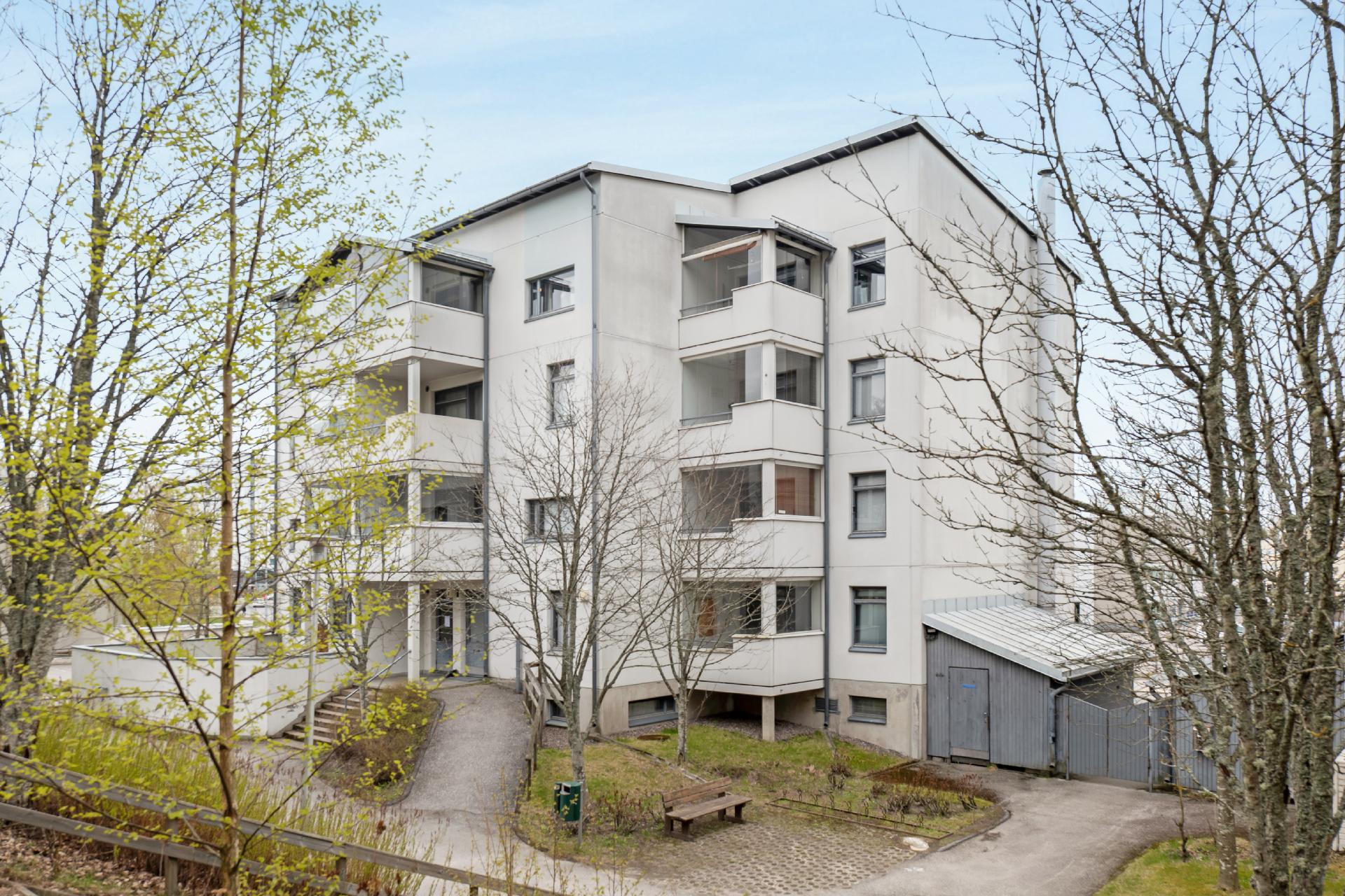 Meri-Rastilan tie 3, Vuosaari, Helsinki