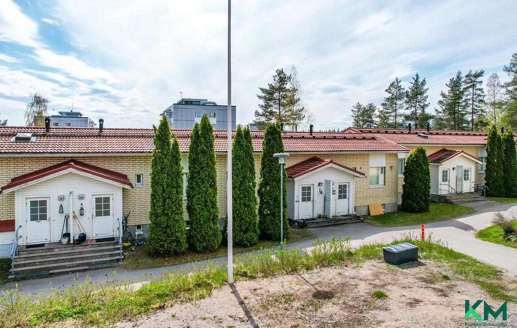 Koulutie 3, Hedelmätarha, Hollola