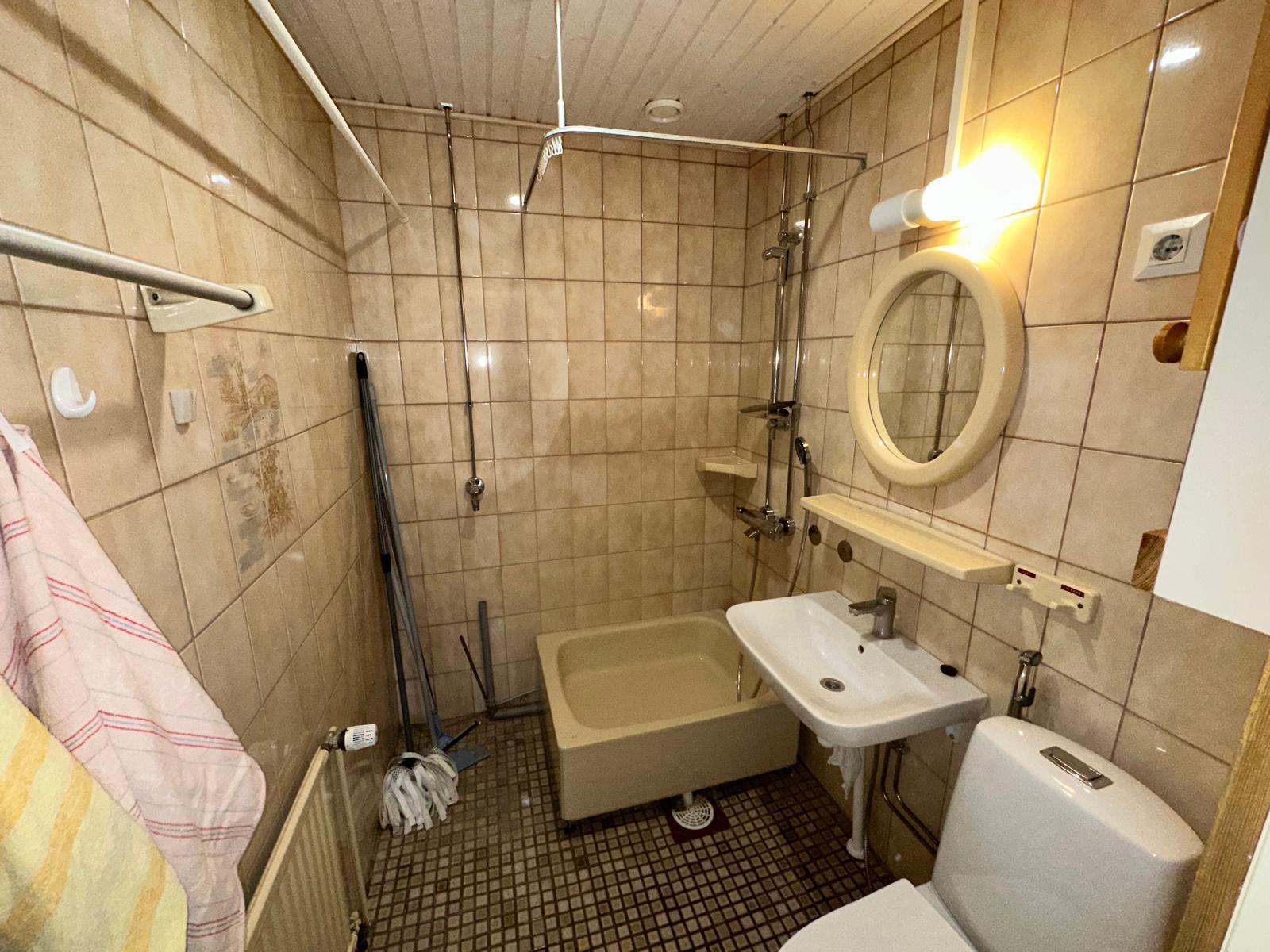 Laivalinnankatu 5-7, Leunanmäki, Varkaus