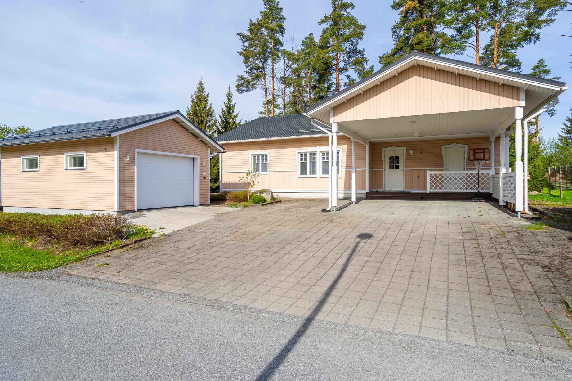 Kaakkurinkaari 4, Lintula, Valkeakoski
