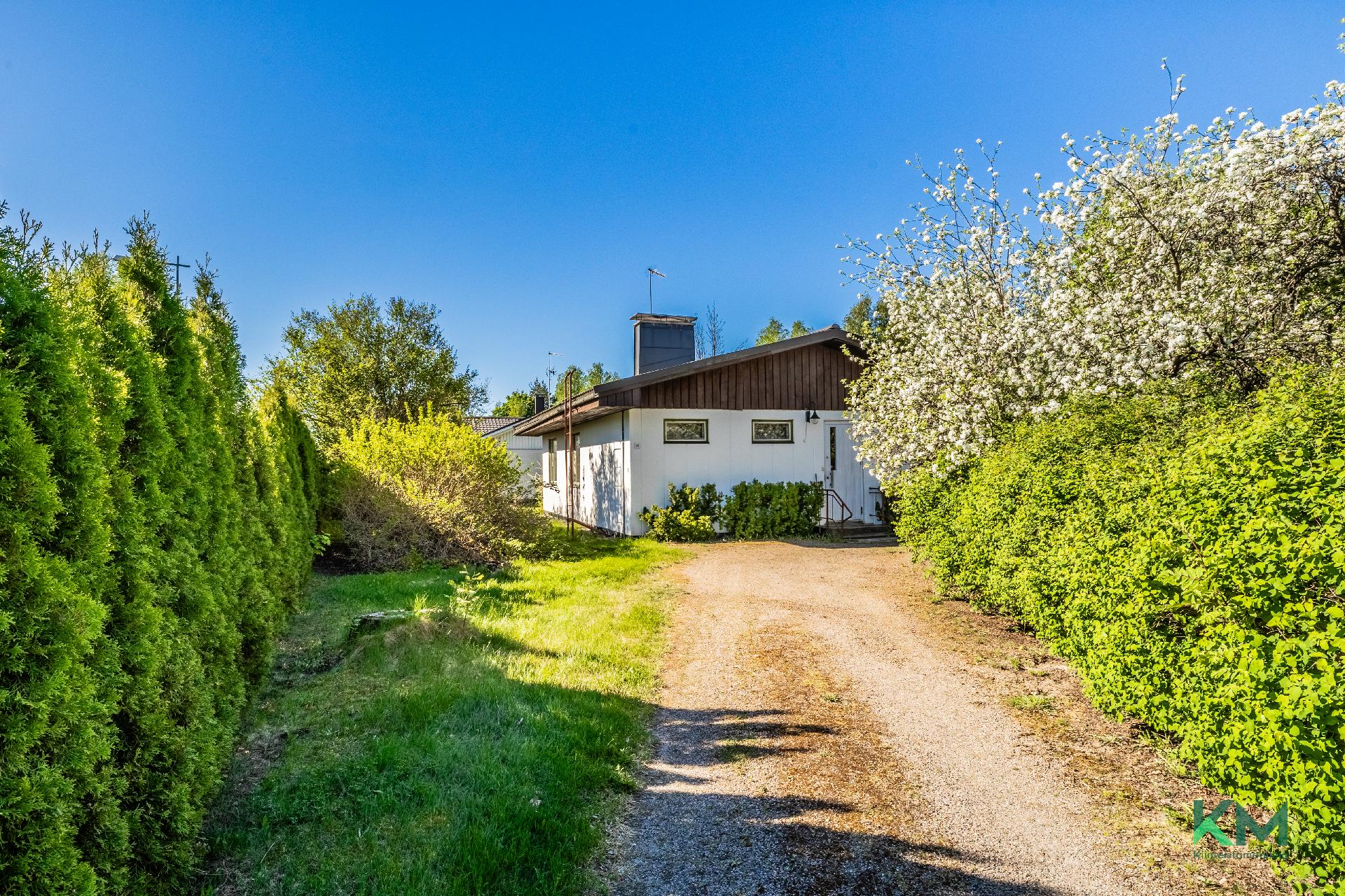 Puutarhatie 38, Koivuhaka, Vantaa