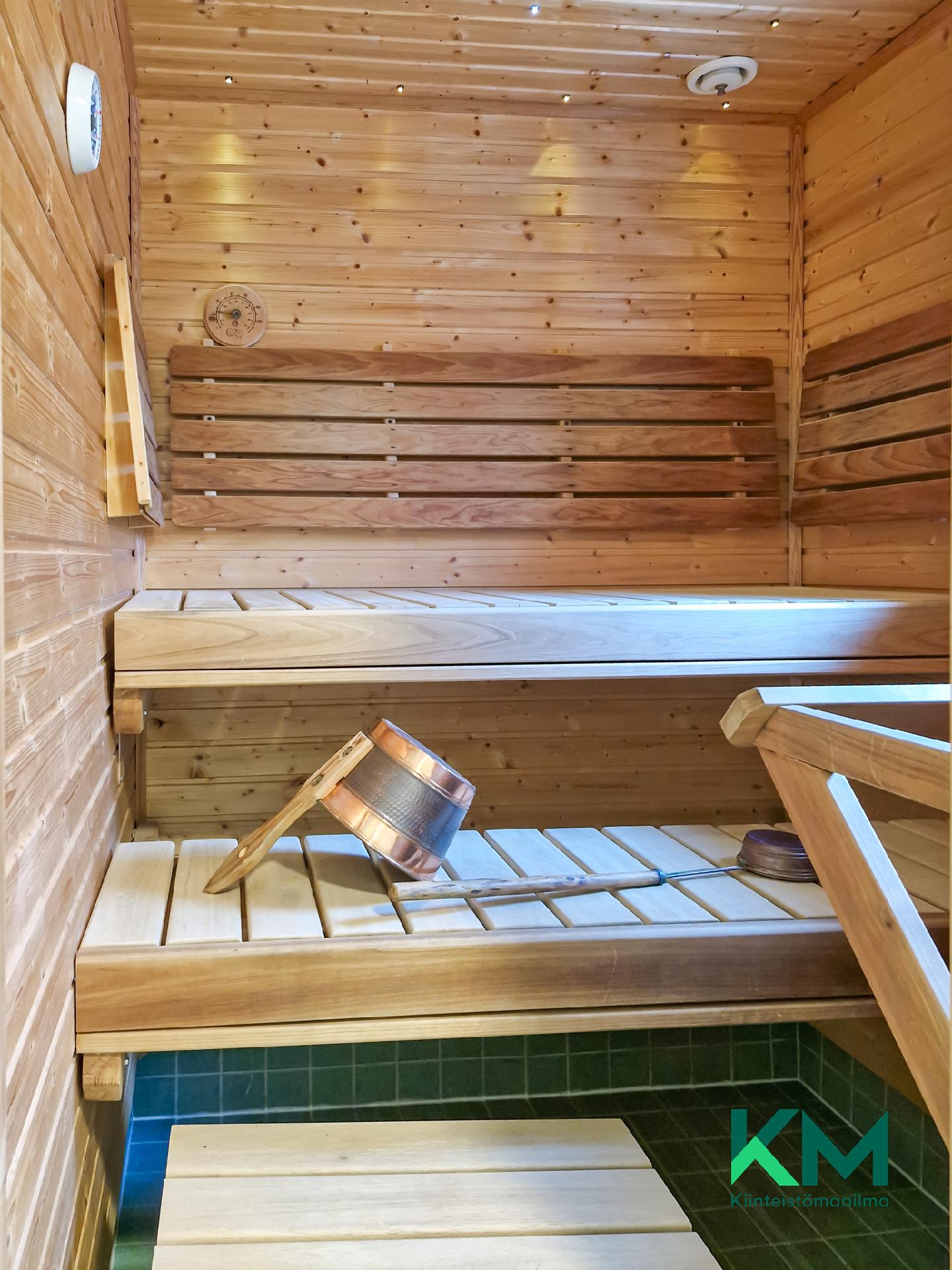 Pääskyniementie 16, Pääskyniemi, Savonlinna