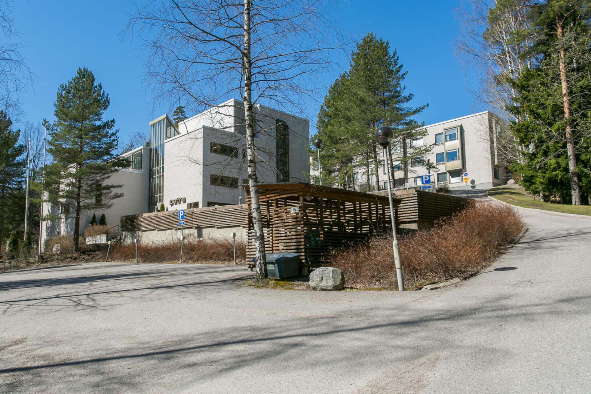 Pohjoinen Suotie 5, Kauniainen