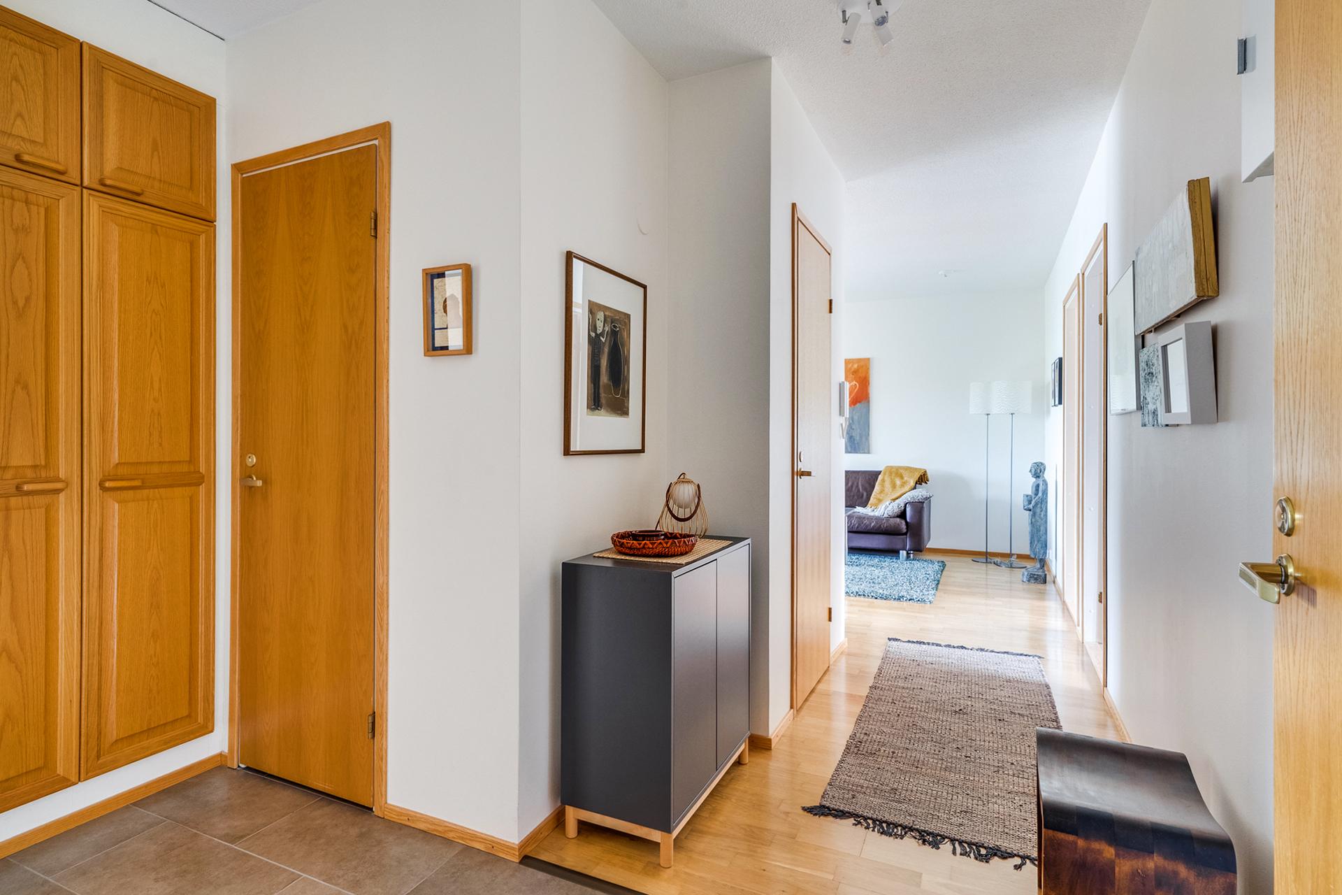 Kuninkaankatu 10, Keskusta, Tampere