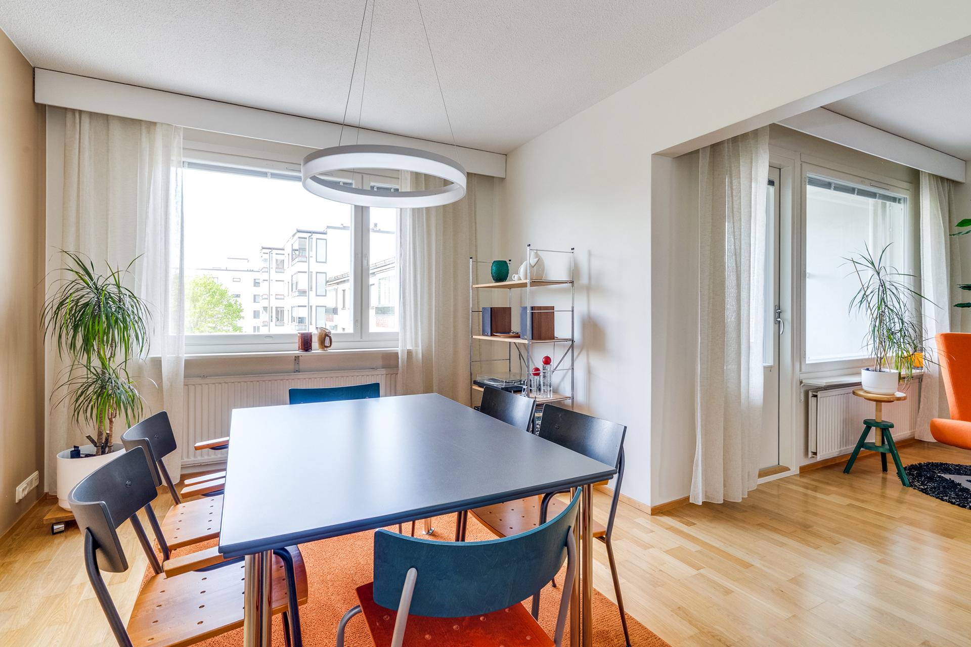 Kuninkaankatu 10, Keskusta, Tampere