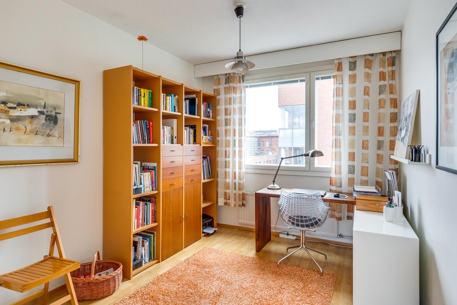 Kuninkaankatu 10, Keskusta, Tampere